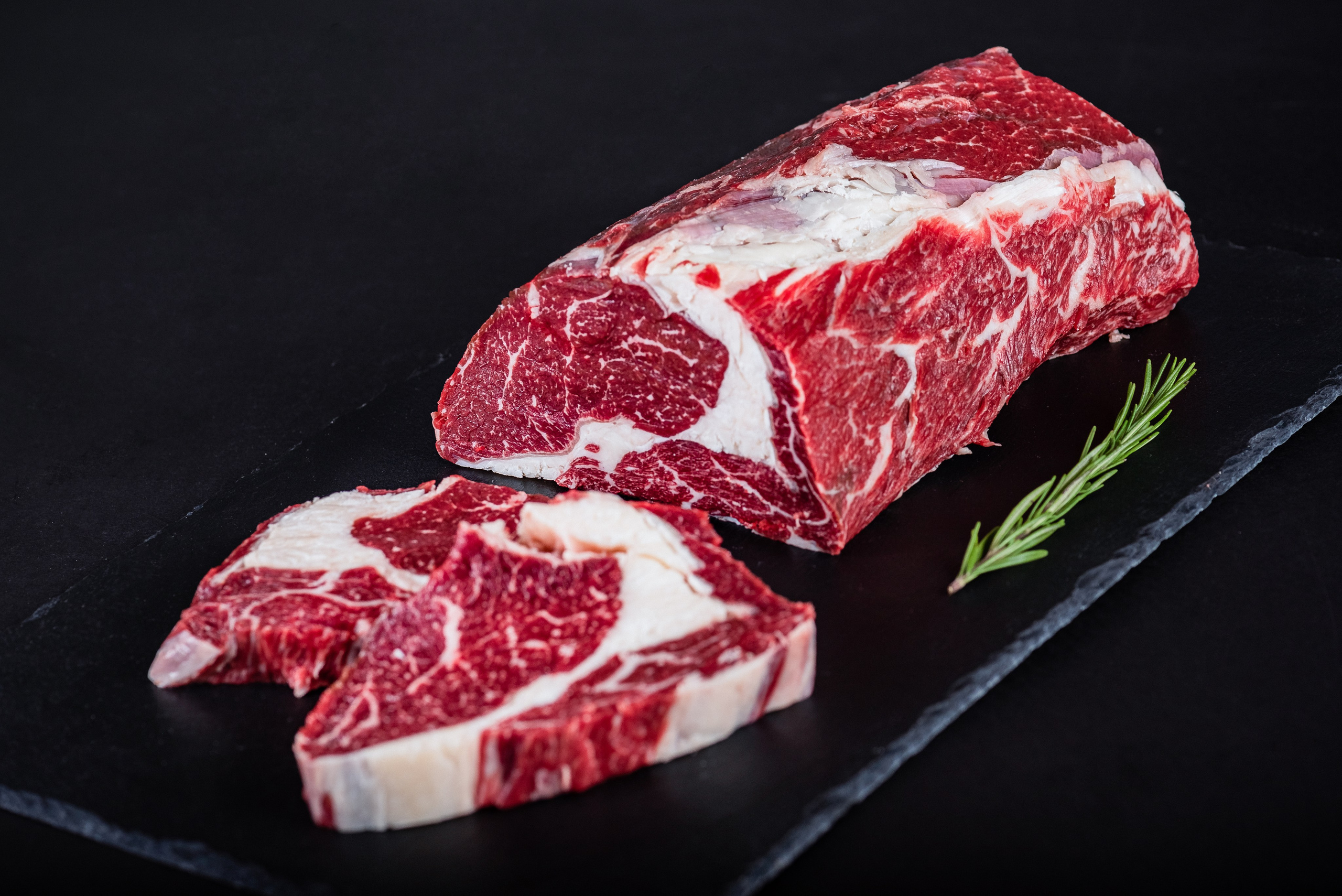 Для сайта магазина мяса. Портретный и предметный фотограф — Москва, Коломна, юго-восток Моск.обл