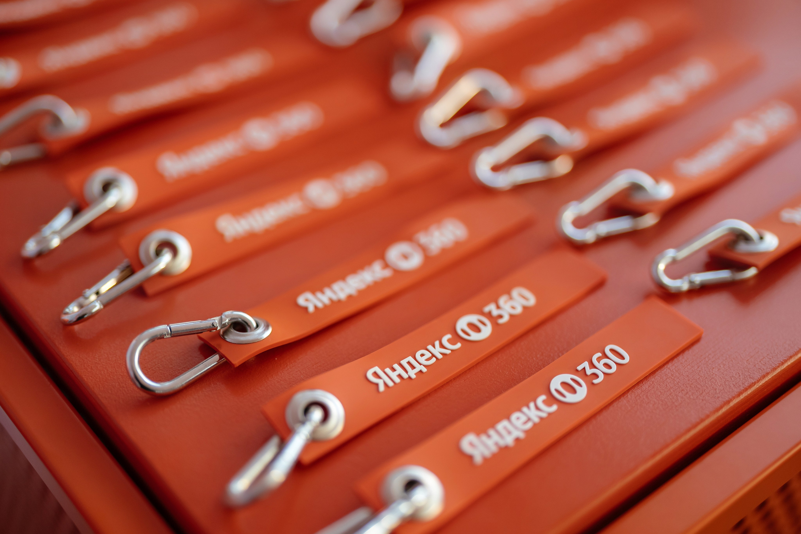 Яндекс 360 Орбита, Севкабель. Андрей Сухинин репортажный свадебный фотограф Санкт-Петербург