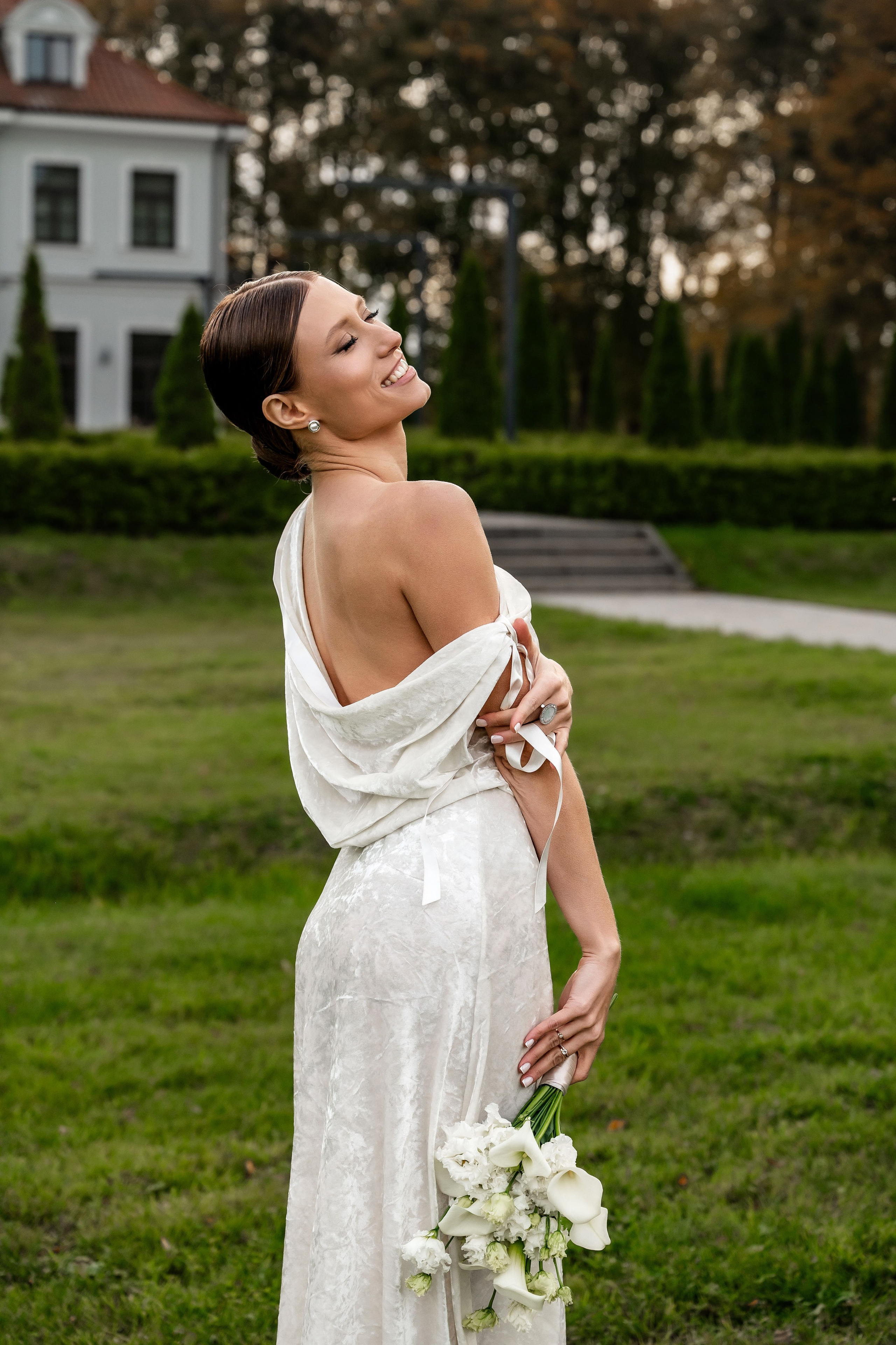 Свадебная прогулка в усадьбе Калининград. Наталья Слесаренко фотограф в Сочи