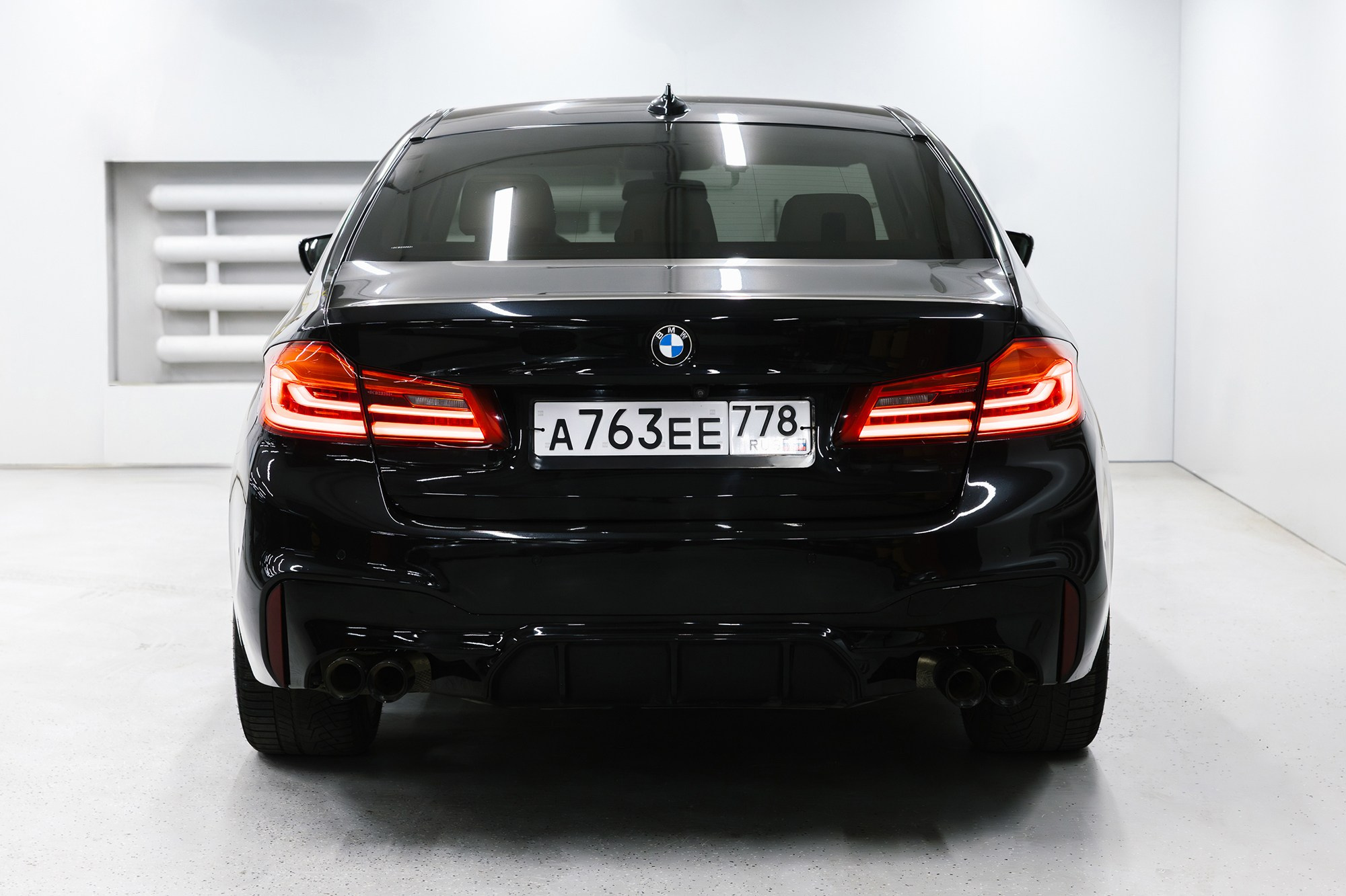 BMW 5 серия 2.0 AT, 2019, 220 000 км. Автосалон «Х-Авто»