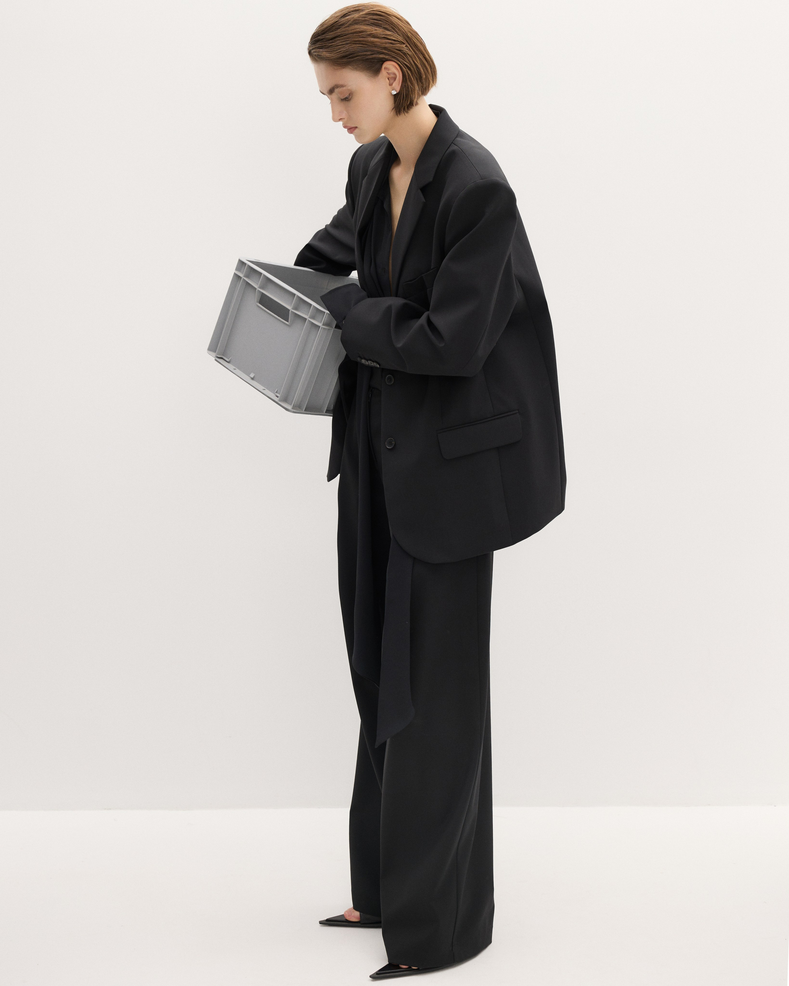 Room513. Фотограф и видеограф для брендов в Москве