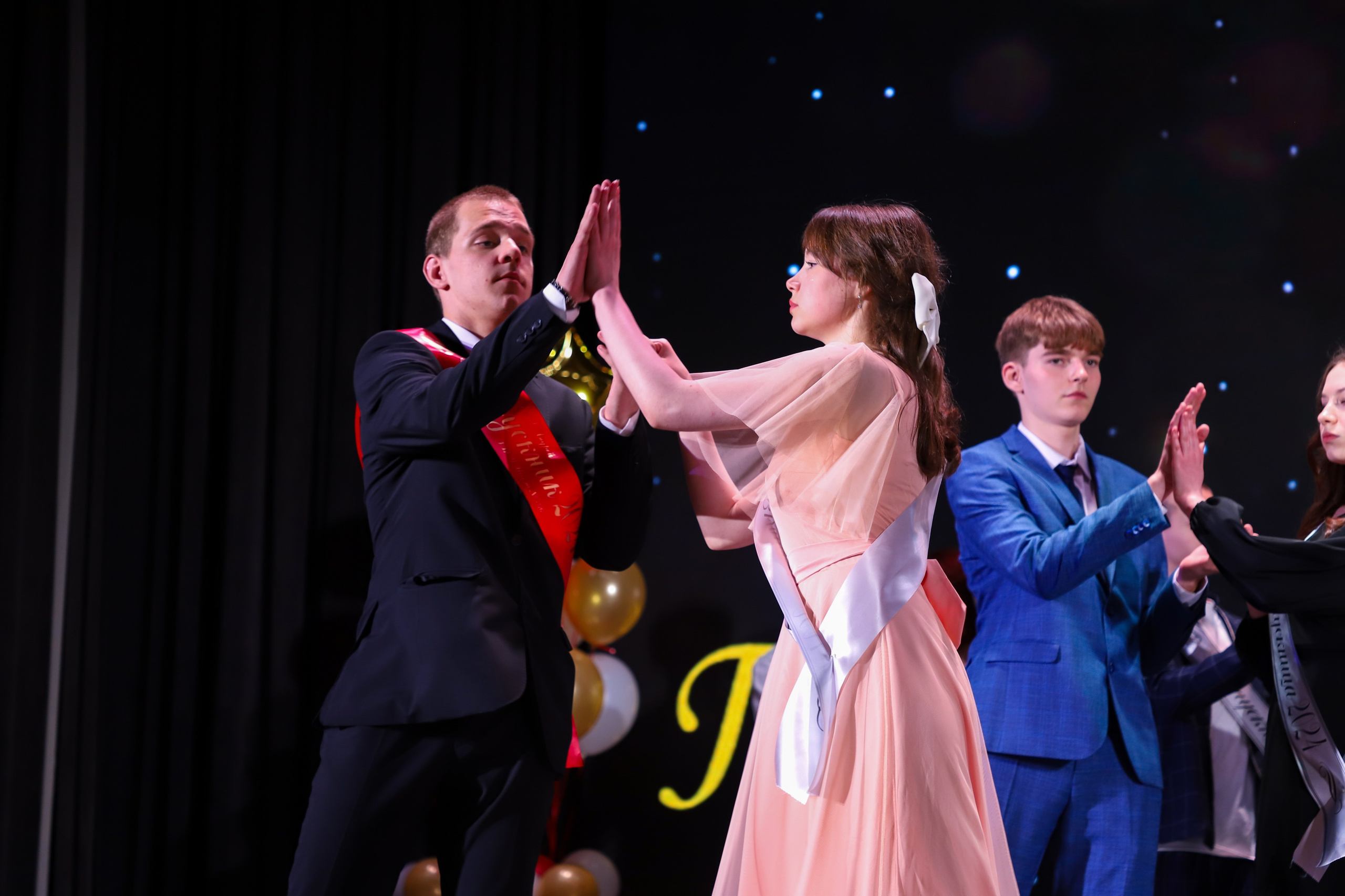 Последние звонки в школе. K-pop (и не только) фотограф в Москве Светлана Полякова