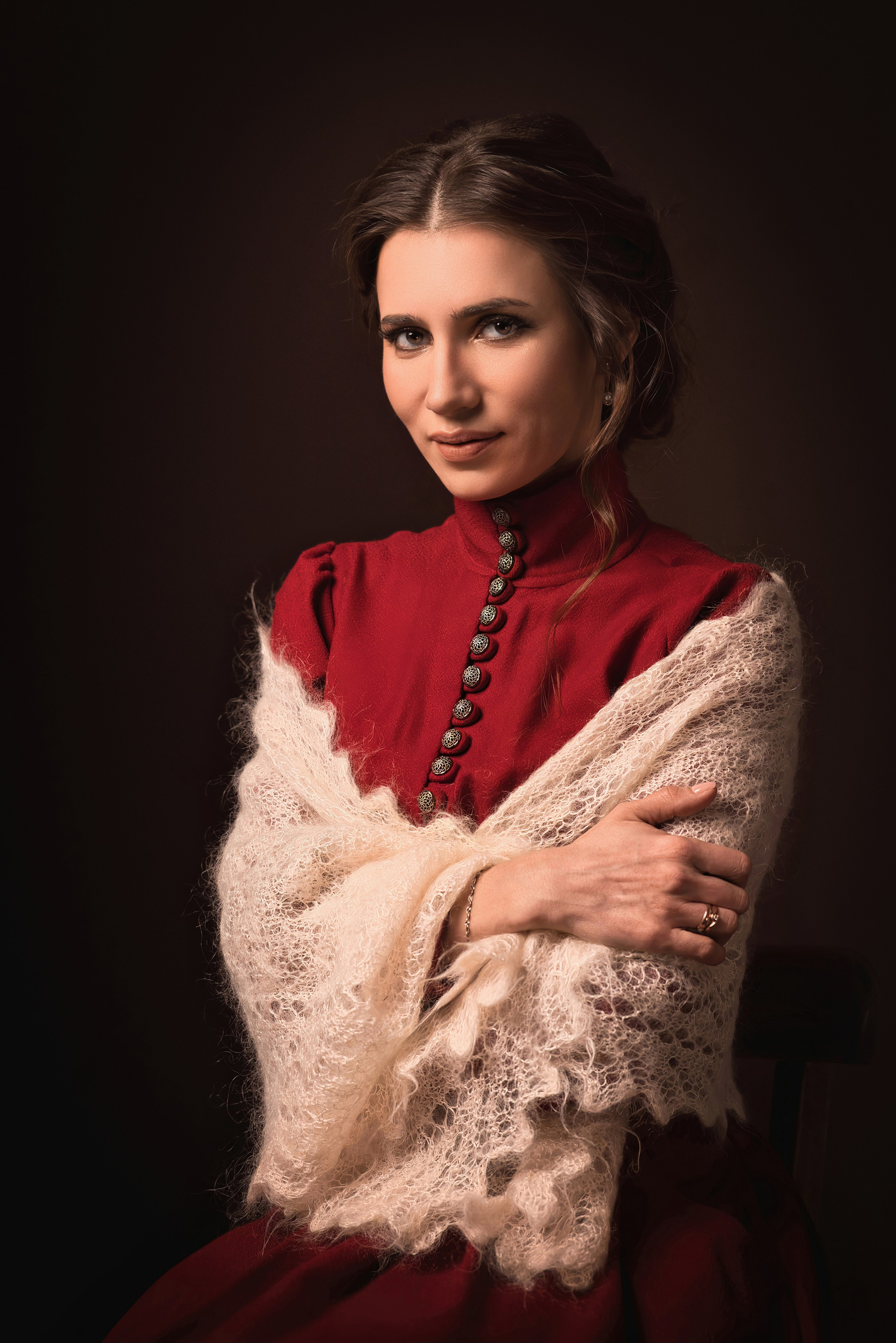 В шали. Фотограф Денис Кривопусков