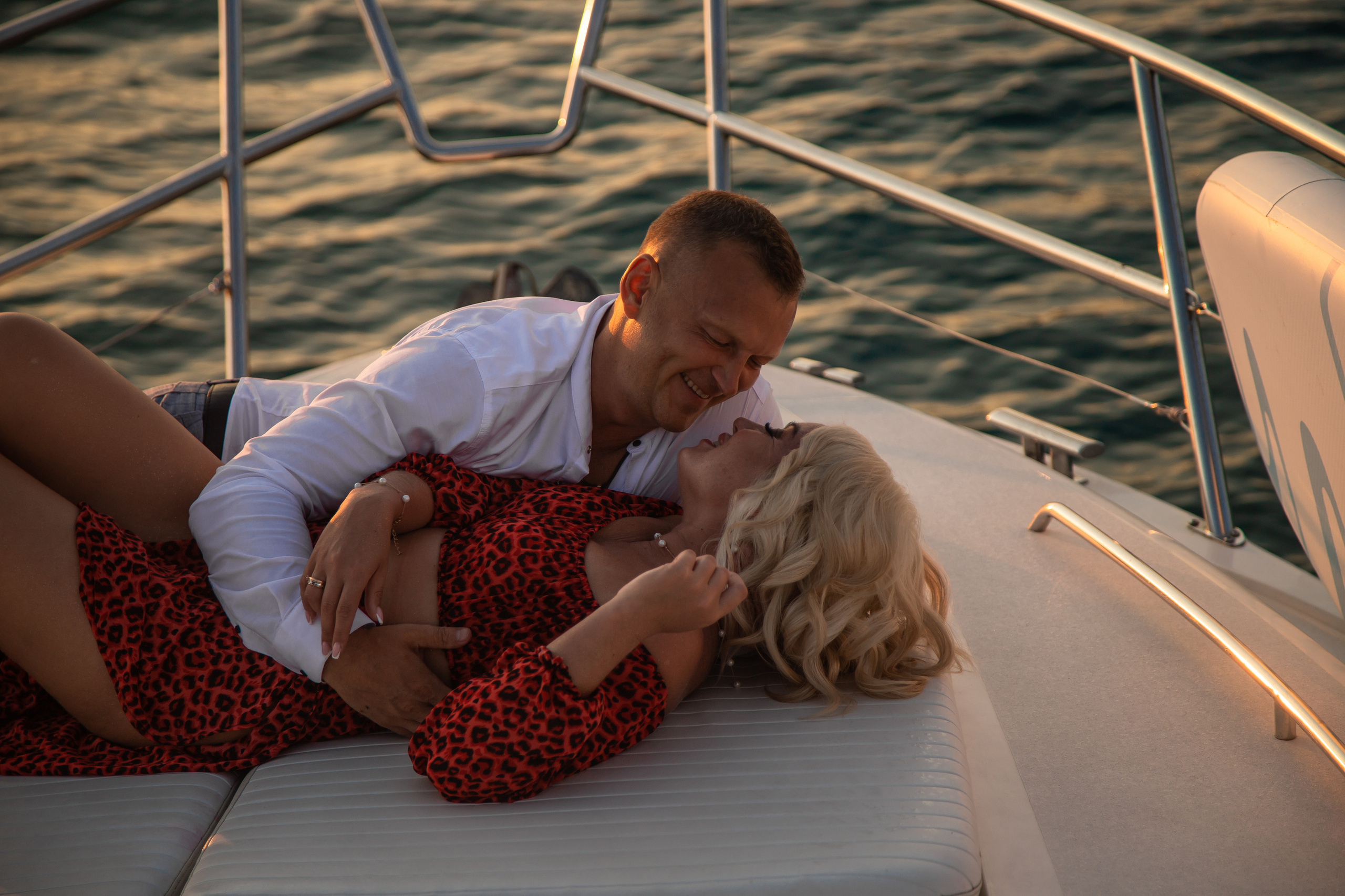 Романтическая прогулка на яхте в день Росписи <3<3. Фотограф Сочи, Адлер, Красная Поляна — Вероника Радченко