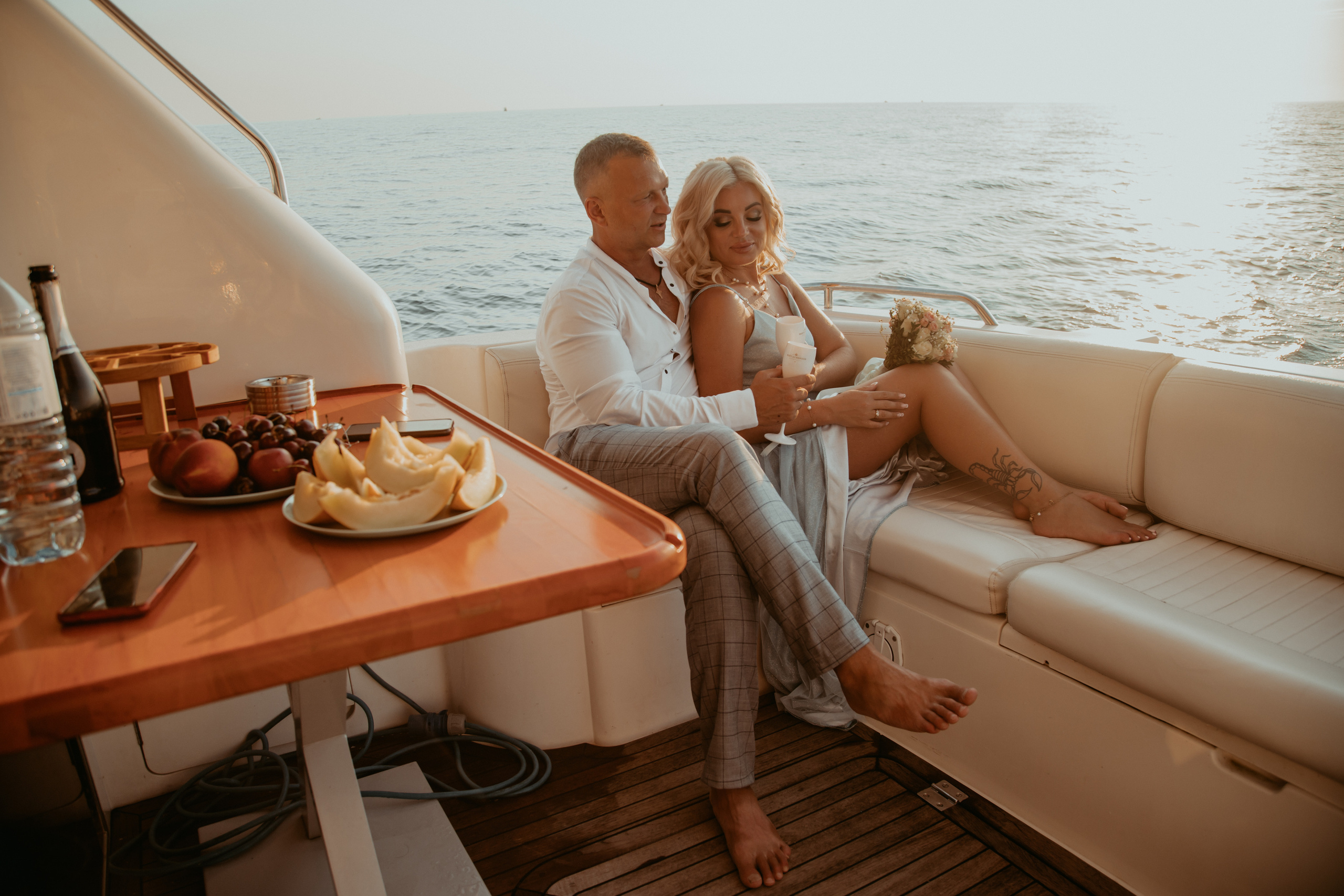 Романтическая прогулка на яхте в день Росписи <3<3. Фотограф Сочи, Адлер, Красная Поляна — Вероника Радченко