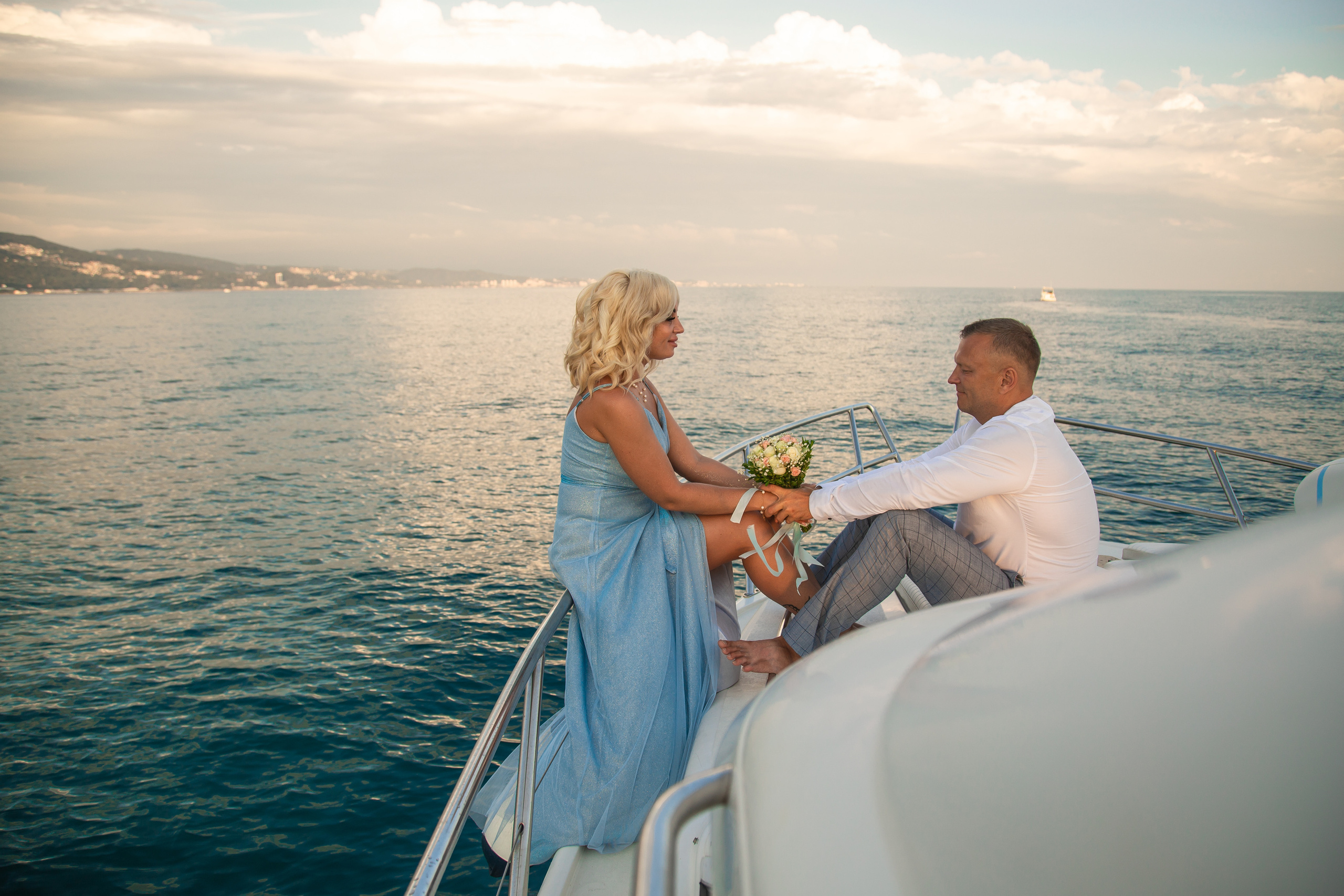 Романтическая прогулка на яхте в день Росписи <3<3. Фотограф Сочи, Адлер, Красная Поляна — Вероника Радченко