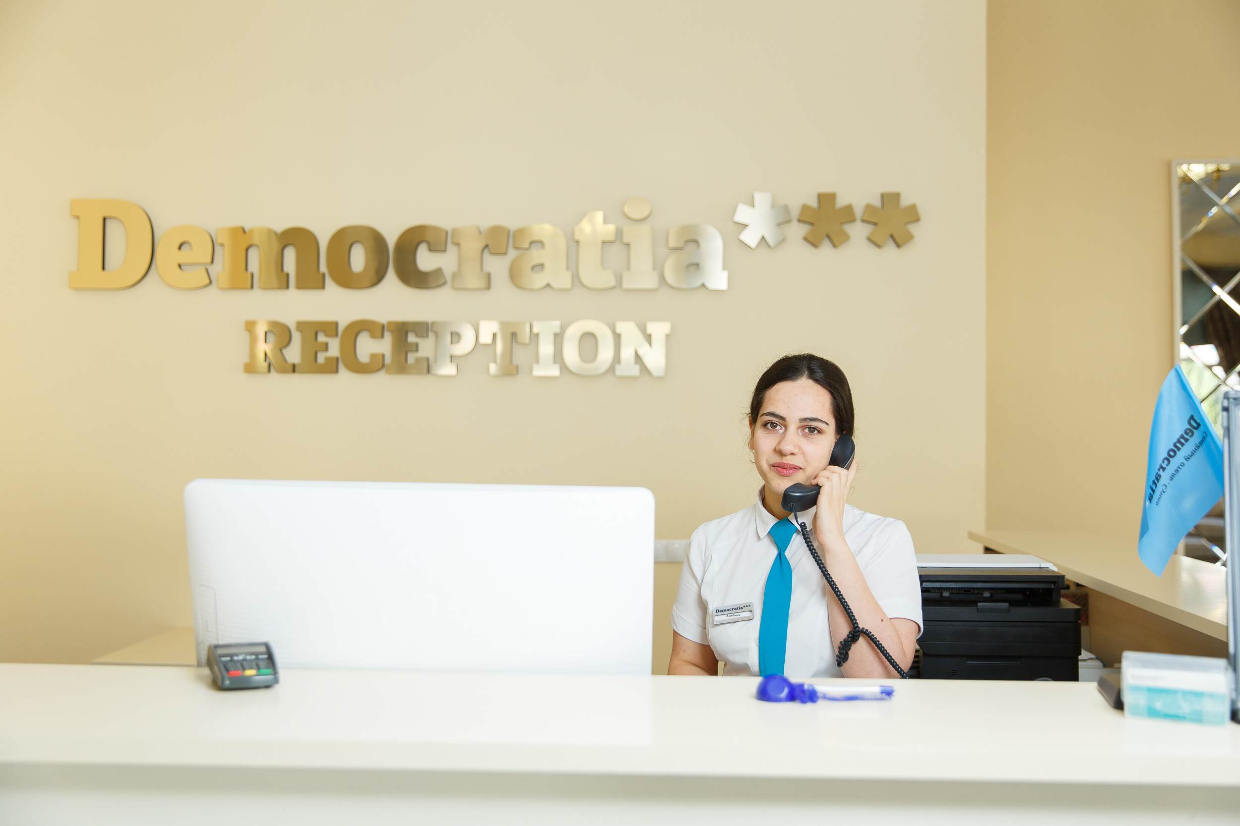 Renatphoto-Фотосъёмка экстерьера и интерьера. Профессиональная фотосъёмка интерьеров, предметная фотосессия еды для меню г. Анапа