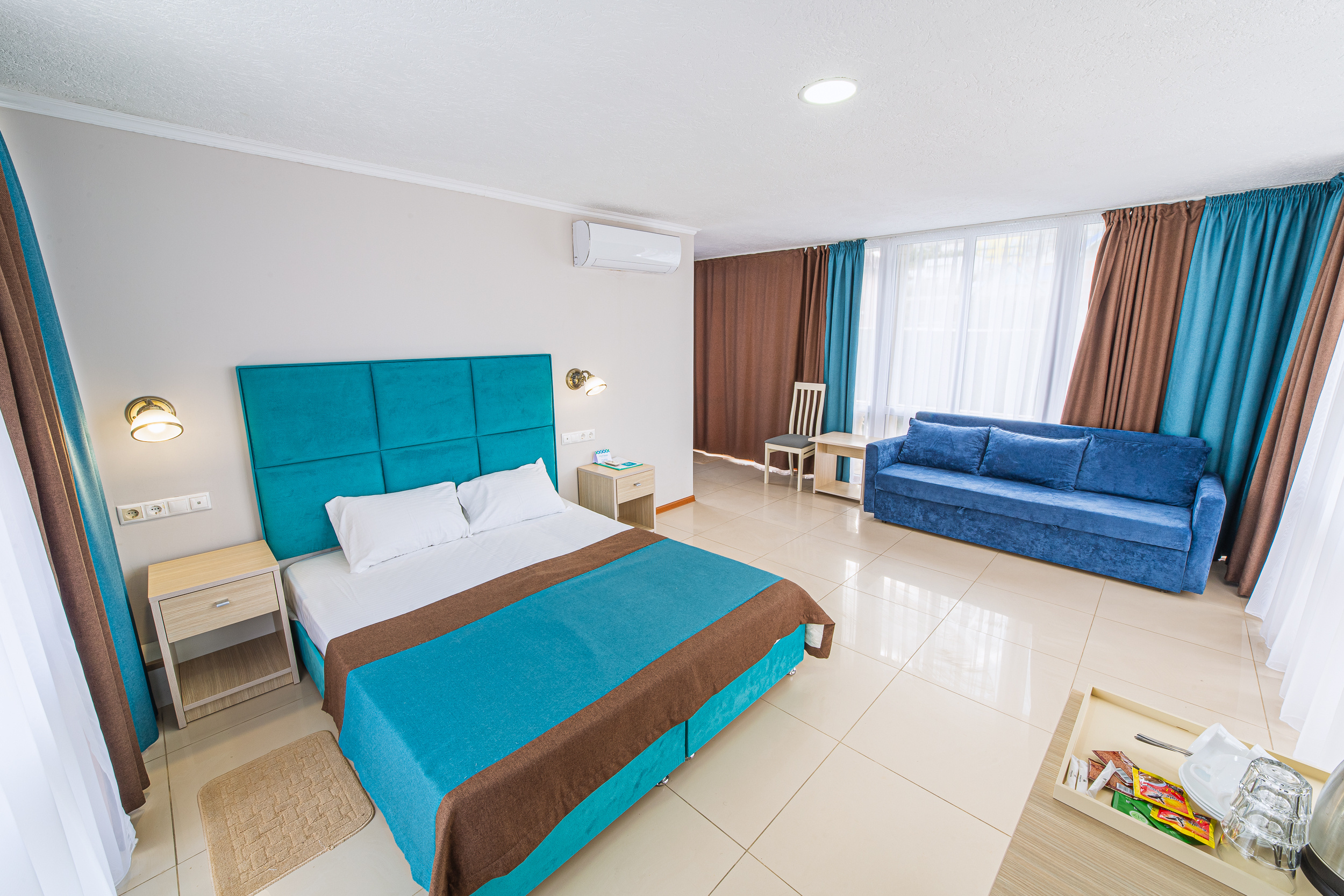 Renatphoto-Фотосъёмка экстерьера и интерьера. Профессиональная фотосъёмка интерьеров, предметная фотосессия еды для меню г. Анапа