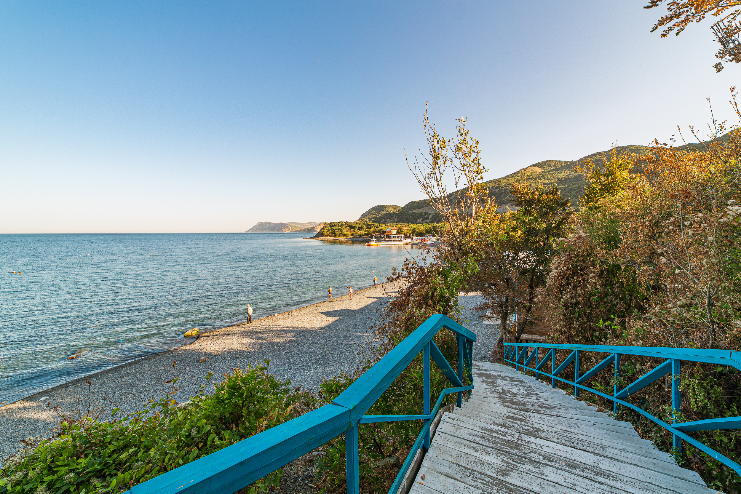 Renatphoto-Фотосъёмка экстерьера и интерьера. Профессиональная фотосъёмка интерьеров, предметная фотосессия еды для меню г. Анапа