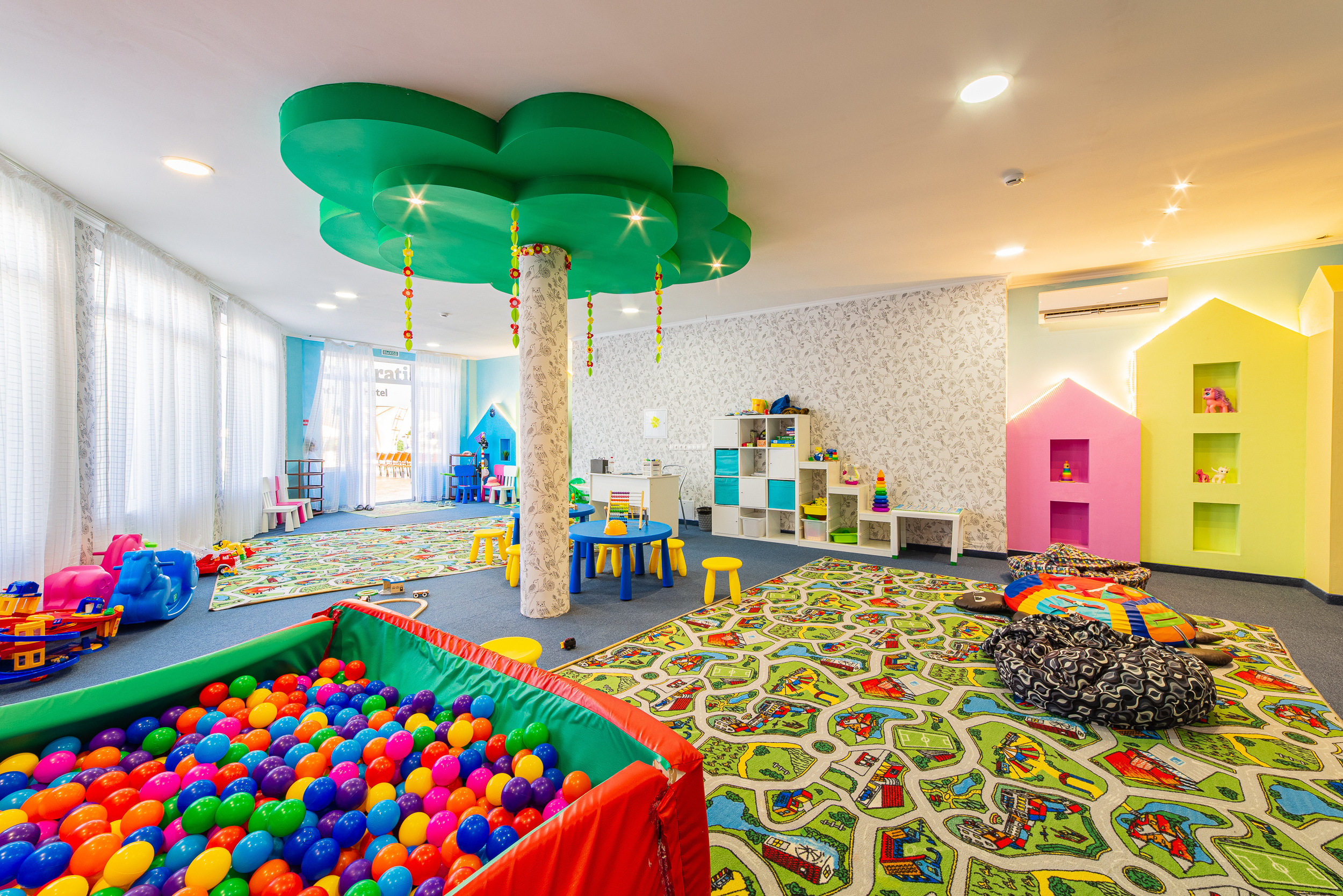 Renatphoto-Фотосъёмка экстерьера и интерьера. Профессиональная фотосъёмка интерьеров, предметная фотосессия еды для меню г. Анапа