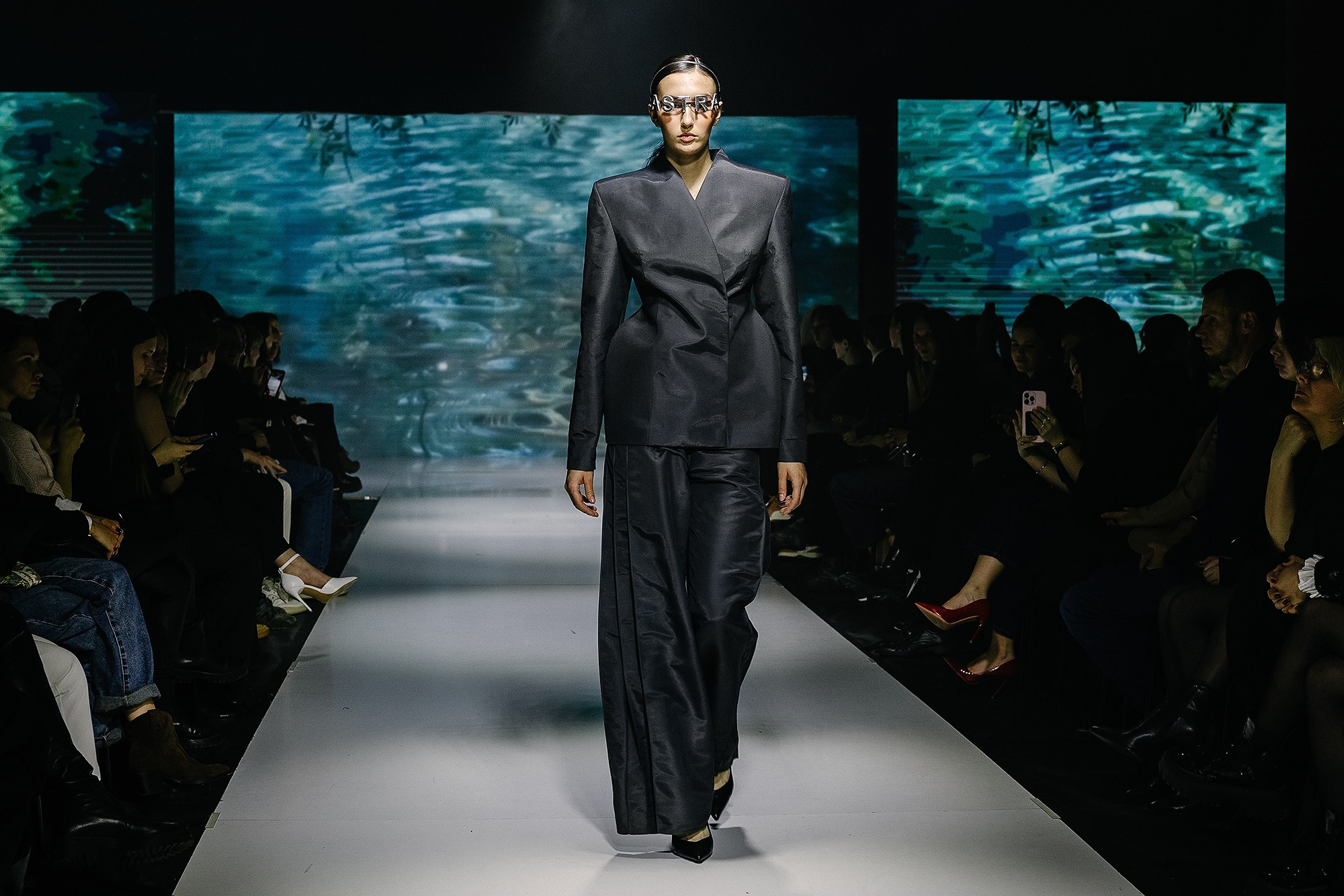 Неделя моды FW 23сез г. Екатеринбург. Семейный и репортажный фотограф Наташа Давыдова