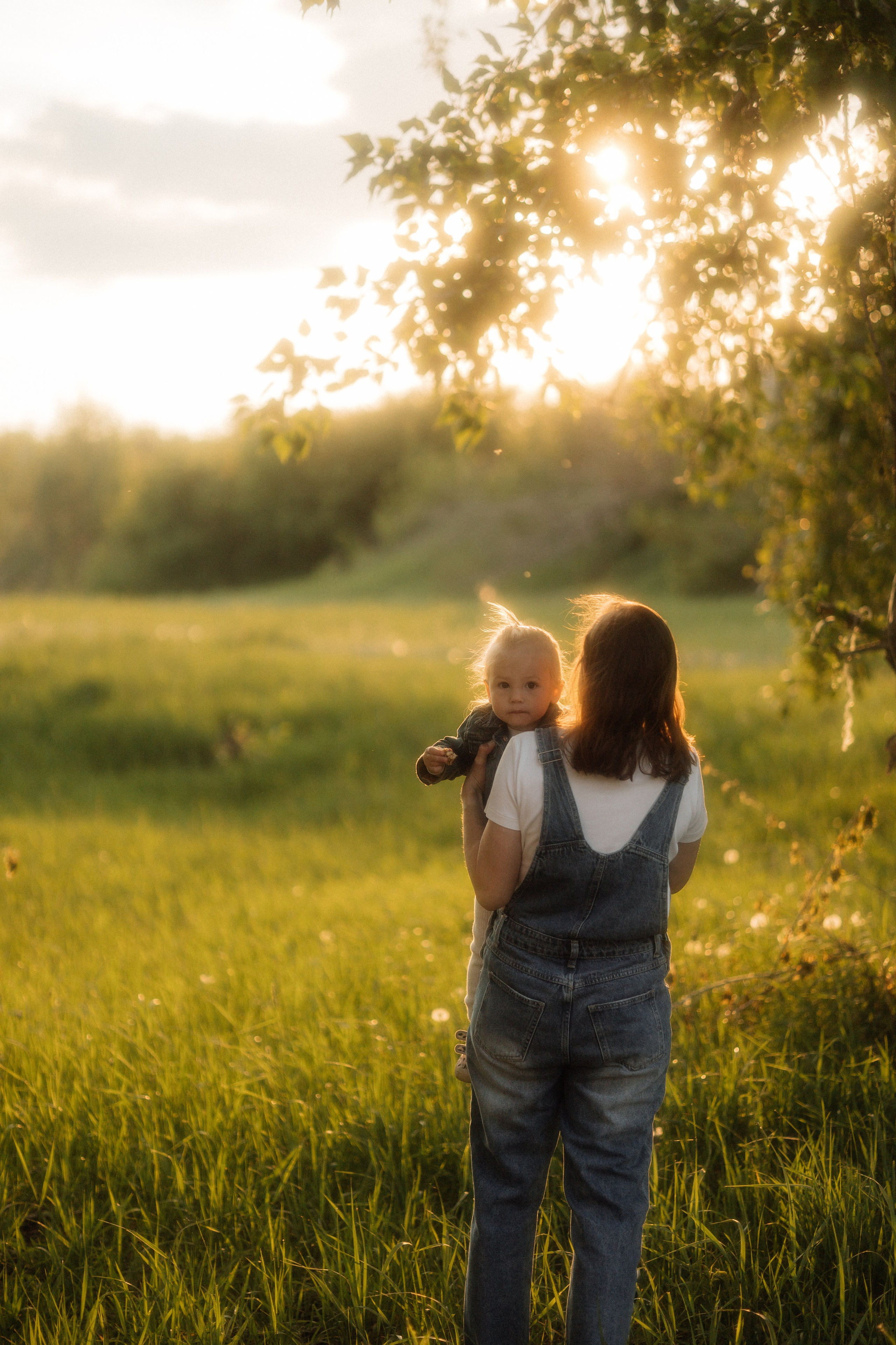 Оксана и Полина. Фотографирую семьи, любовь и женский портрет