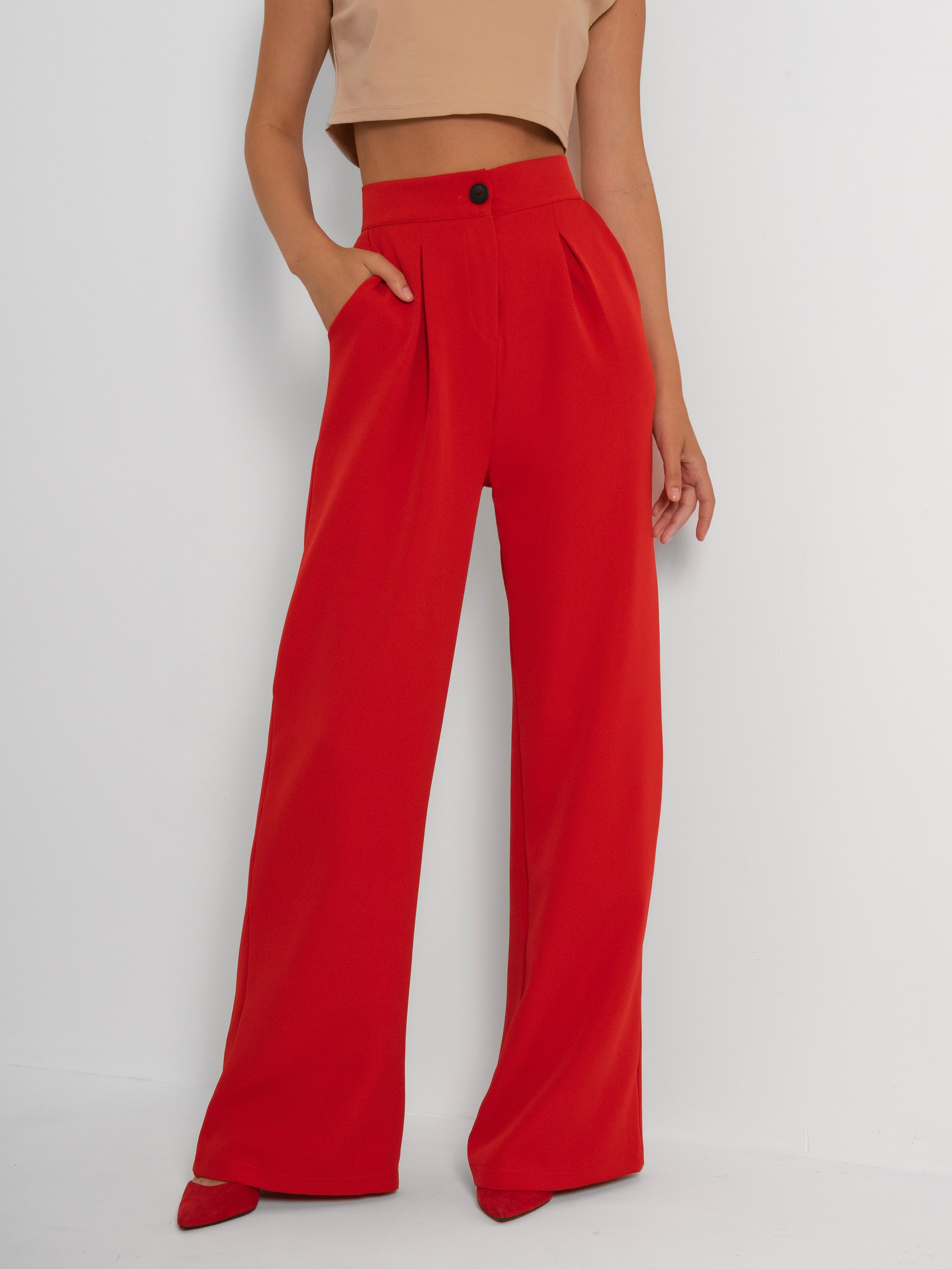 Брюки. Фотостудия для Wildberries Ozon