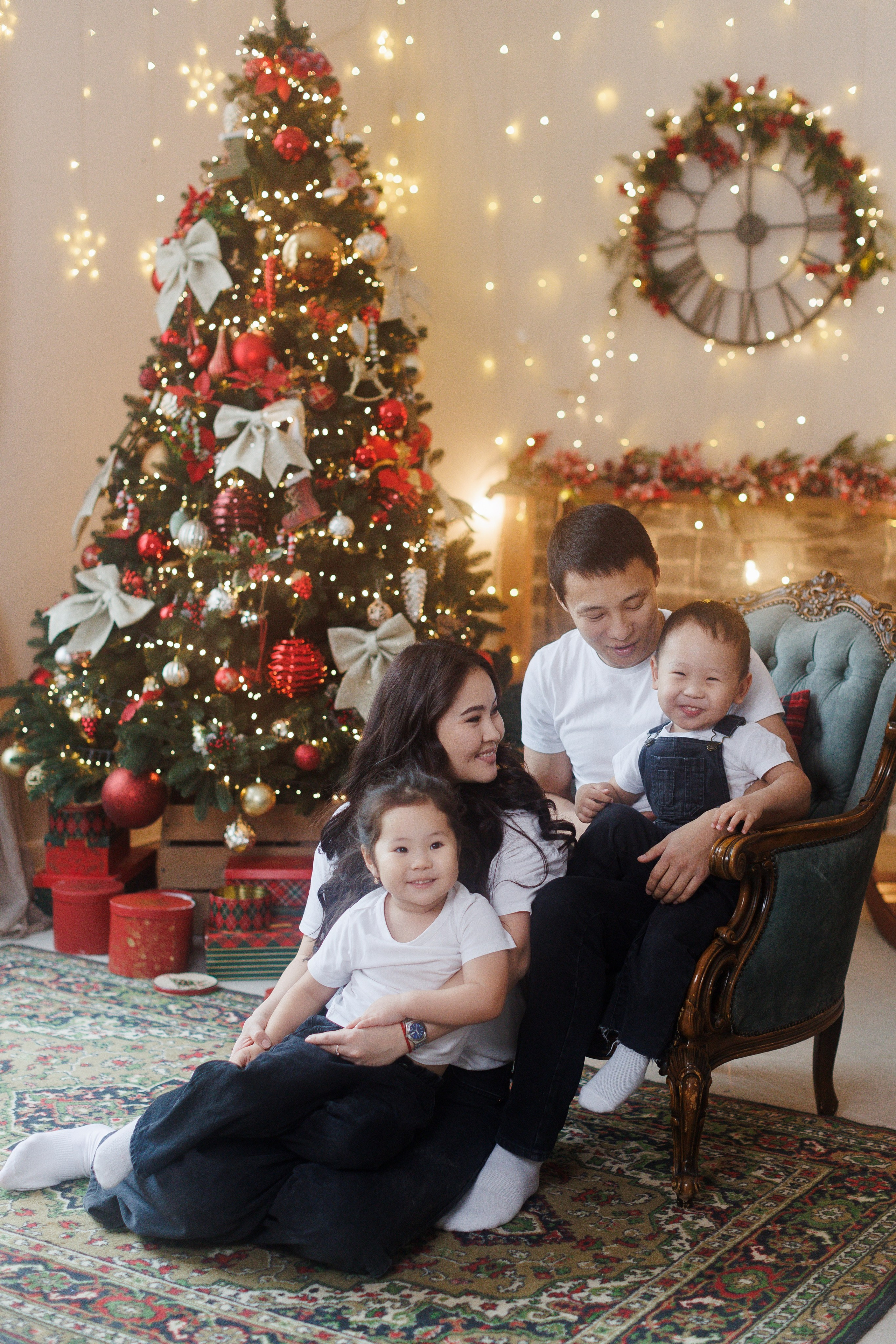 Новогодняя история одной семьи. Photograph Svetlana Volkova