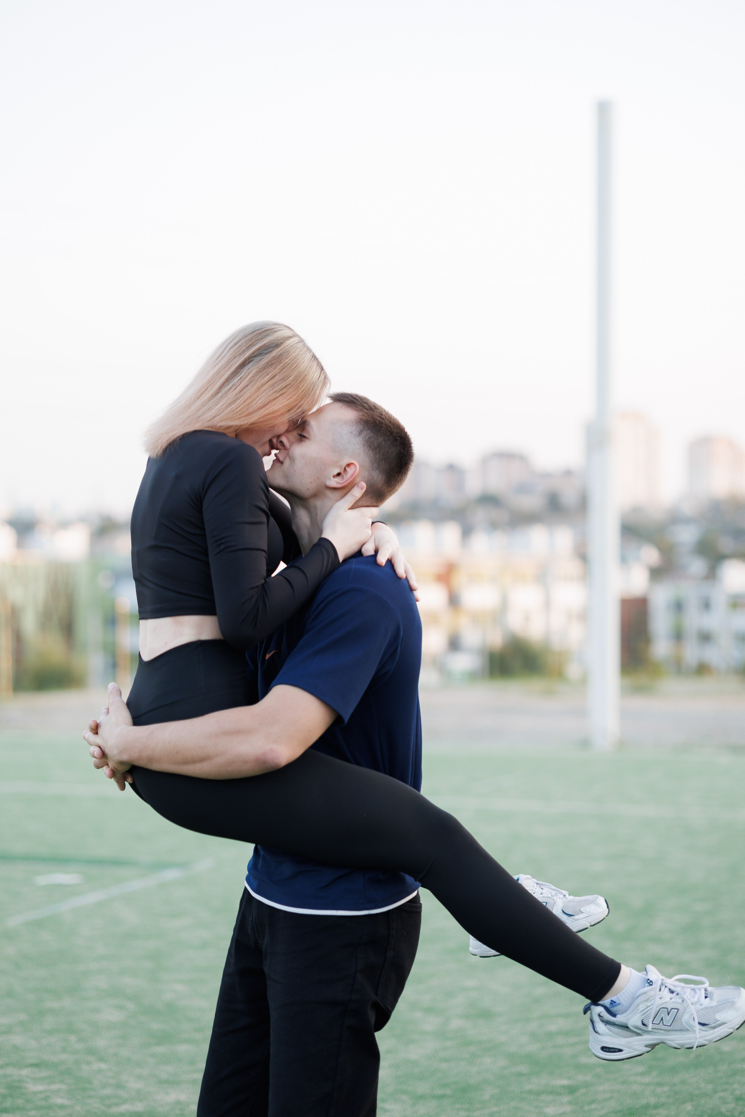 На спорт площадке (Настя+Игорь). Photograph Svetlana Volkova