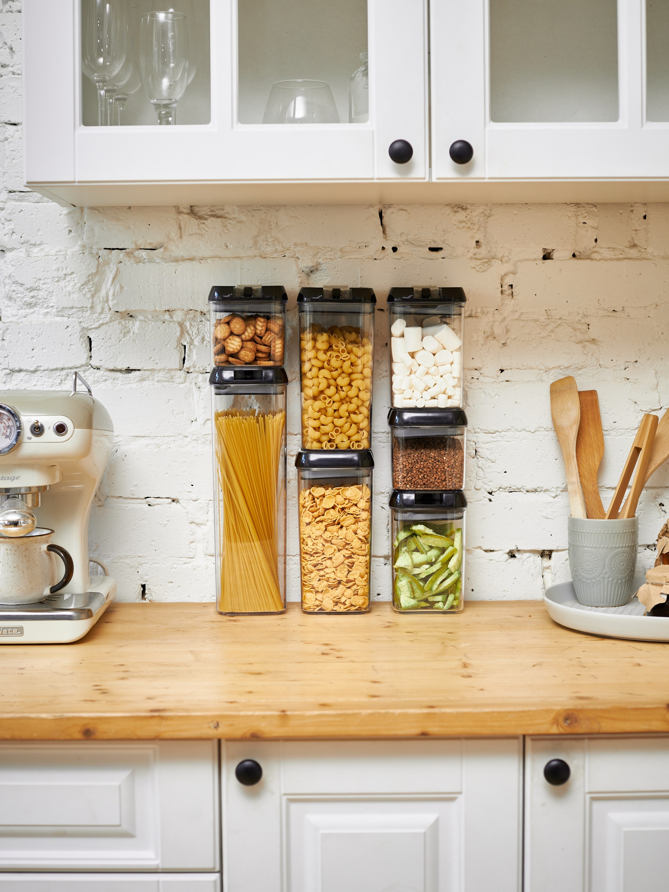 Контейнеры. Фотограф Екатеринбург Анастасия Жерновская | Маркетплейсы и нейрофото