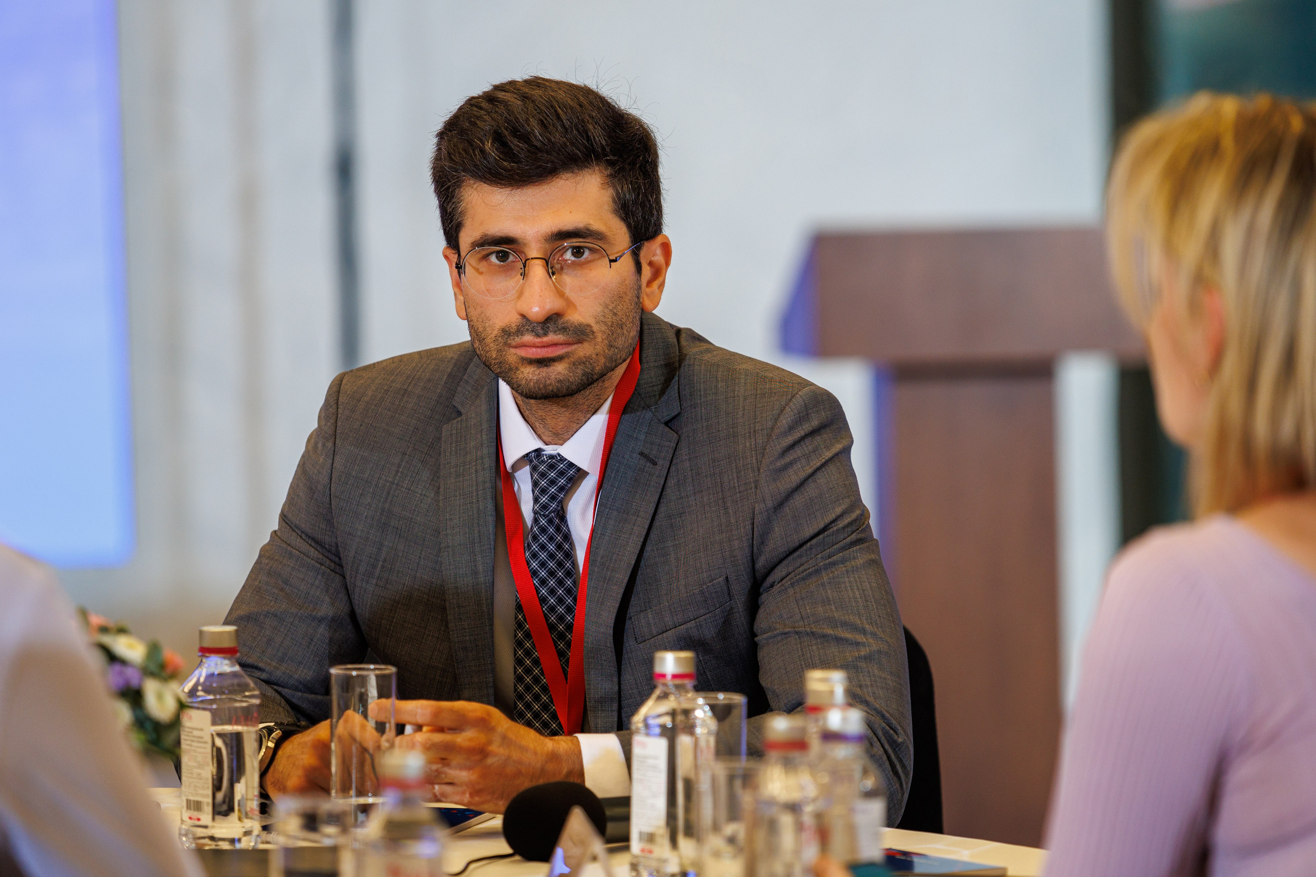 Фотосъёмка конференции деловые встречи. Фотограф на мероприятие в Москве Марик