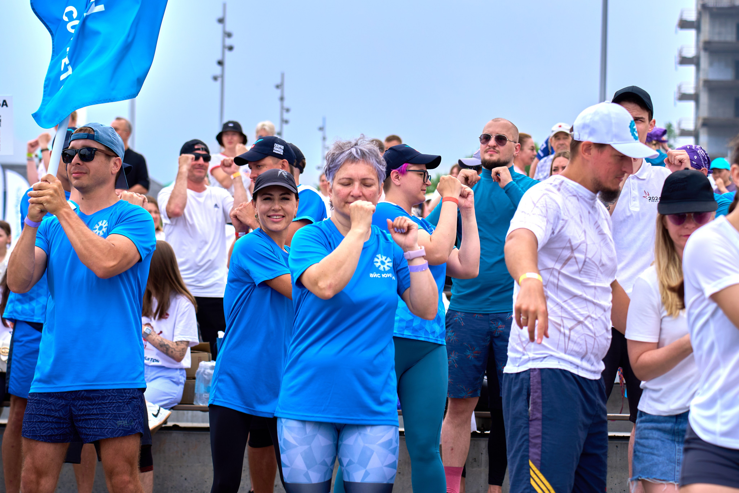 Соревнования на лодках дракон Айс Юнион. Фотограф во Владивостоке