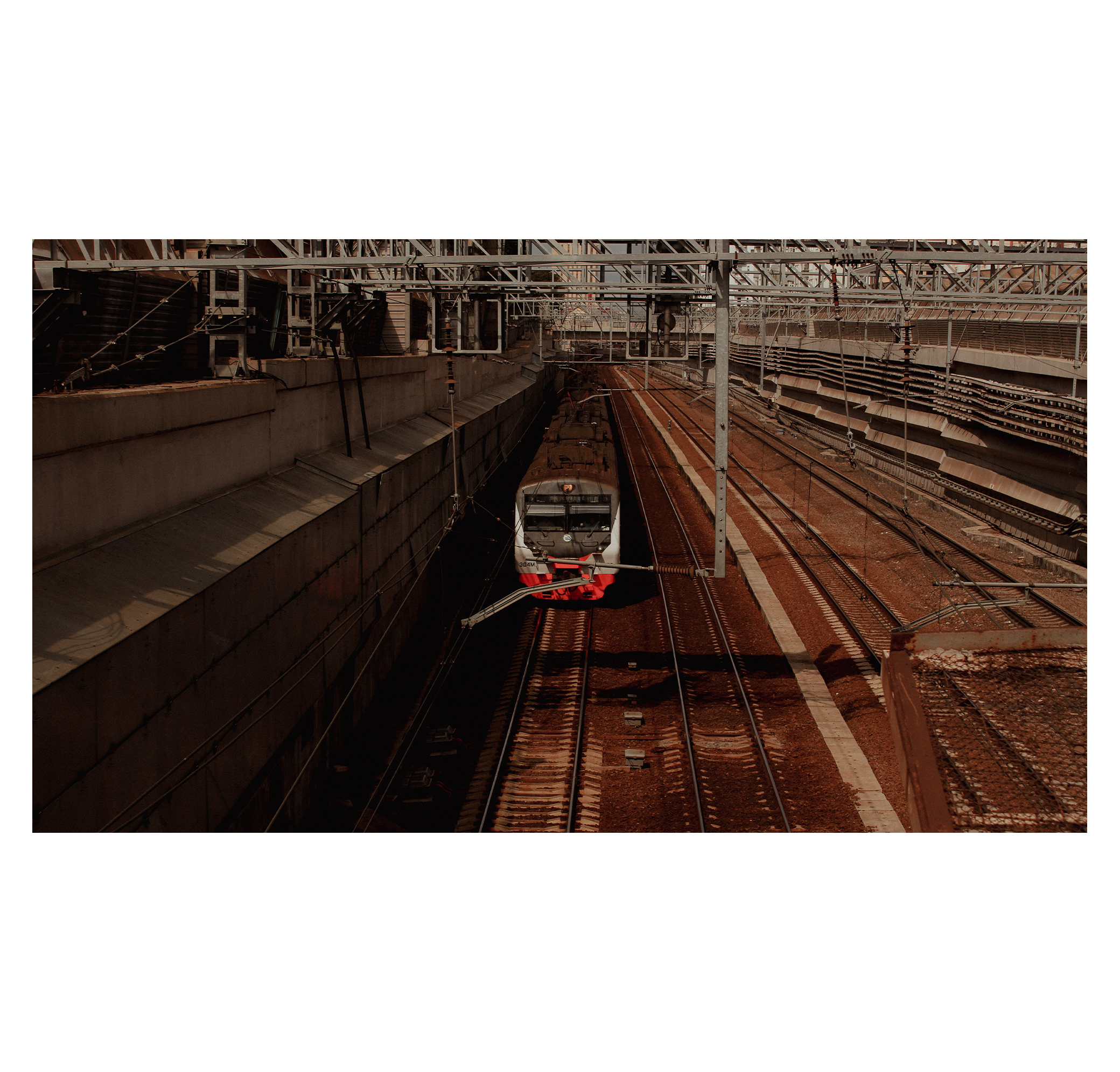 MOSCOW TAPE. Фотограф/дизайнер в Екатеринбурге Хитрый Дмитрий