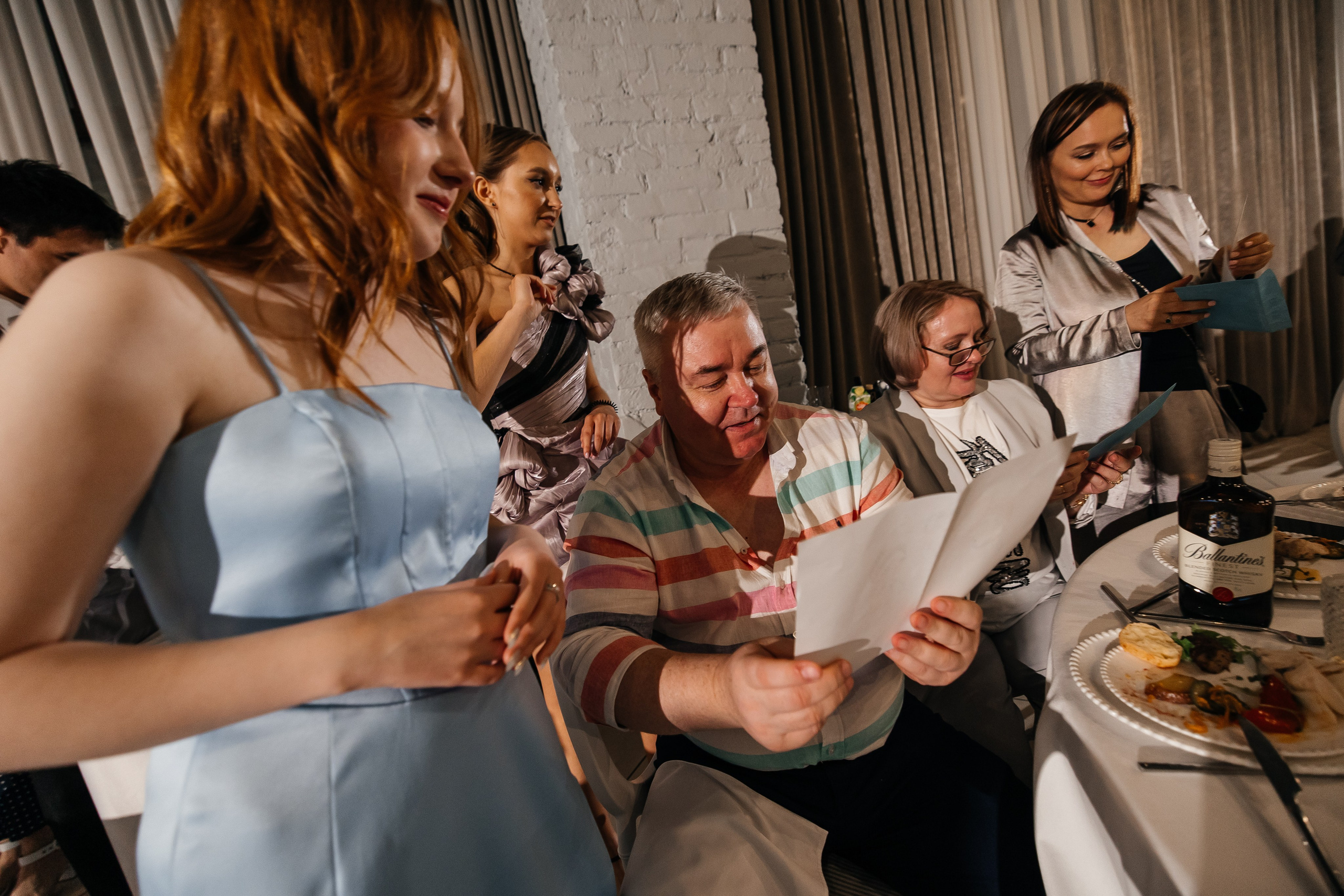 2023-06-23 Выпускной МБОУ СОШ № 10. Фотограф в Красноярске