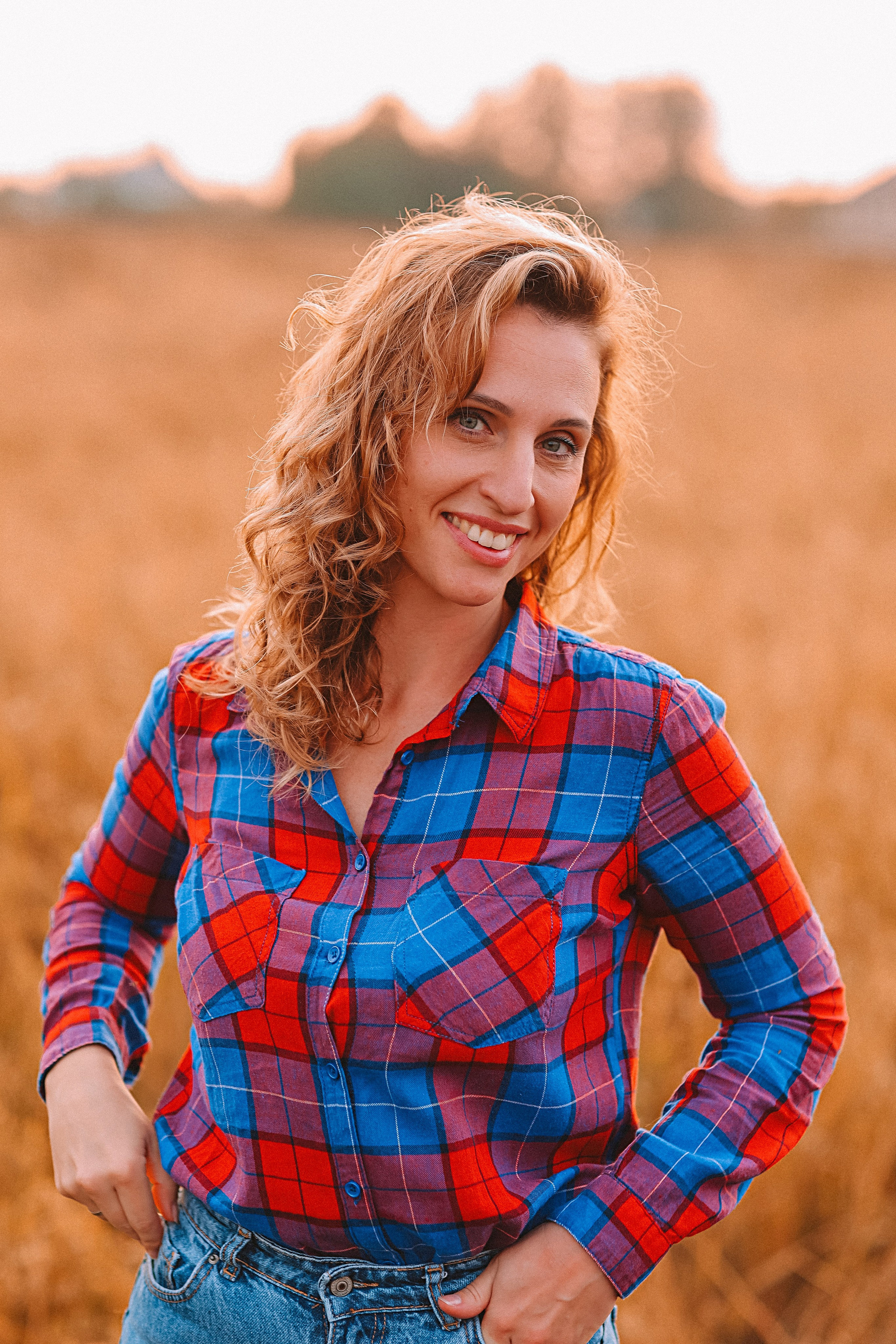 Поле. Семейный фотограф Тюмень, фотограф на роды Салмина Мария