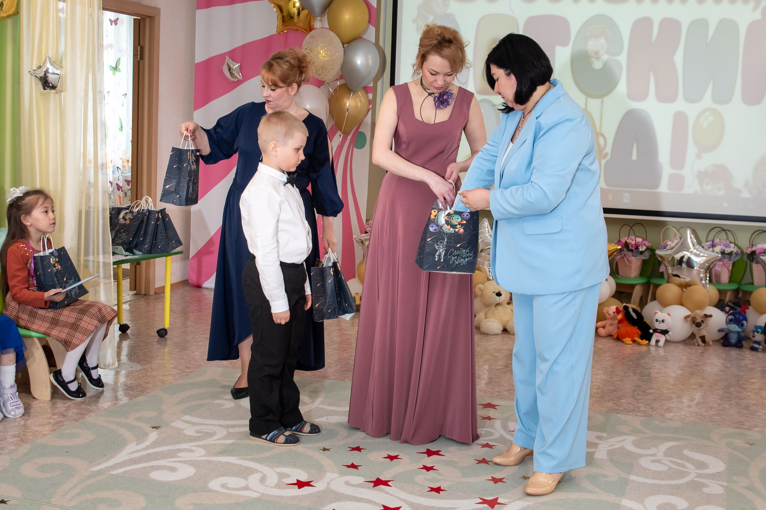 ДС 27 Звёздочки. Фотограф в г. Нижневартовск Александра Гриценко