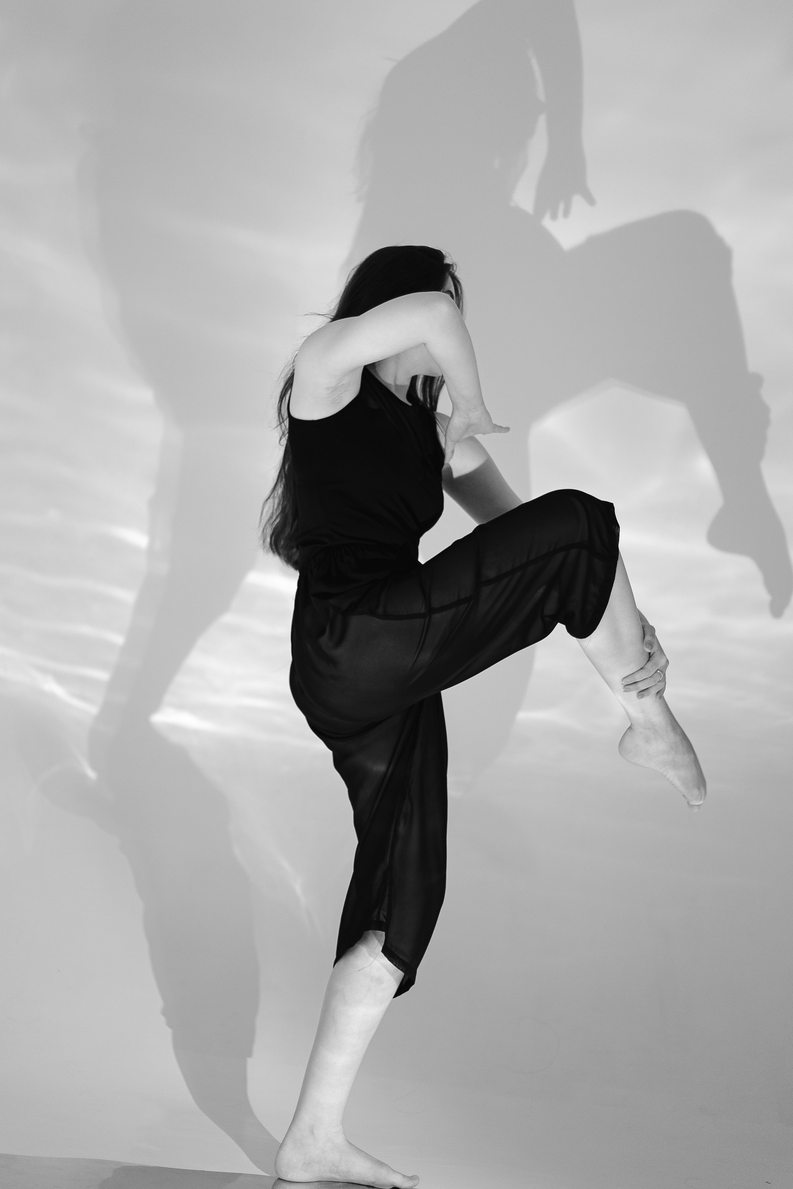 Магия танца: Солнце и Вода. Арт-фотограф Крис Л. в Тобольске: портрет, семейные, свадьбы