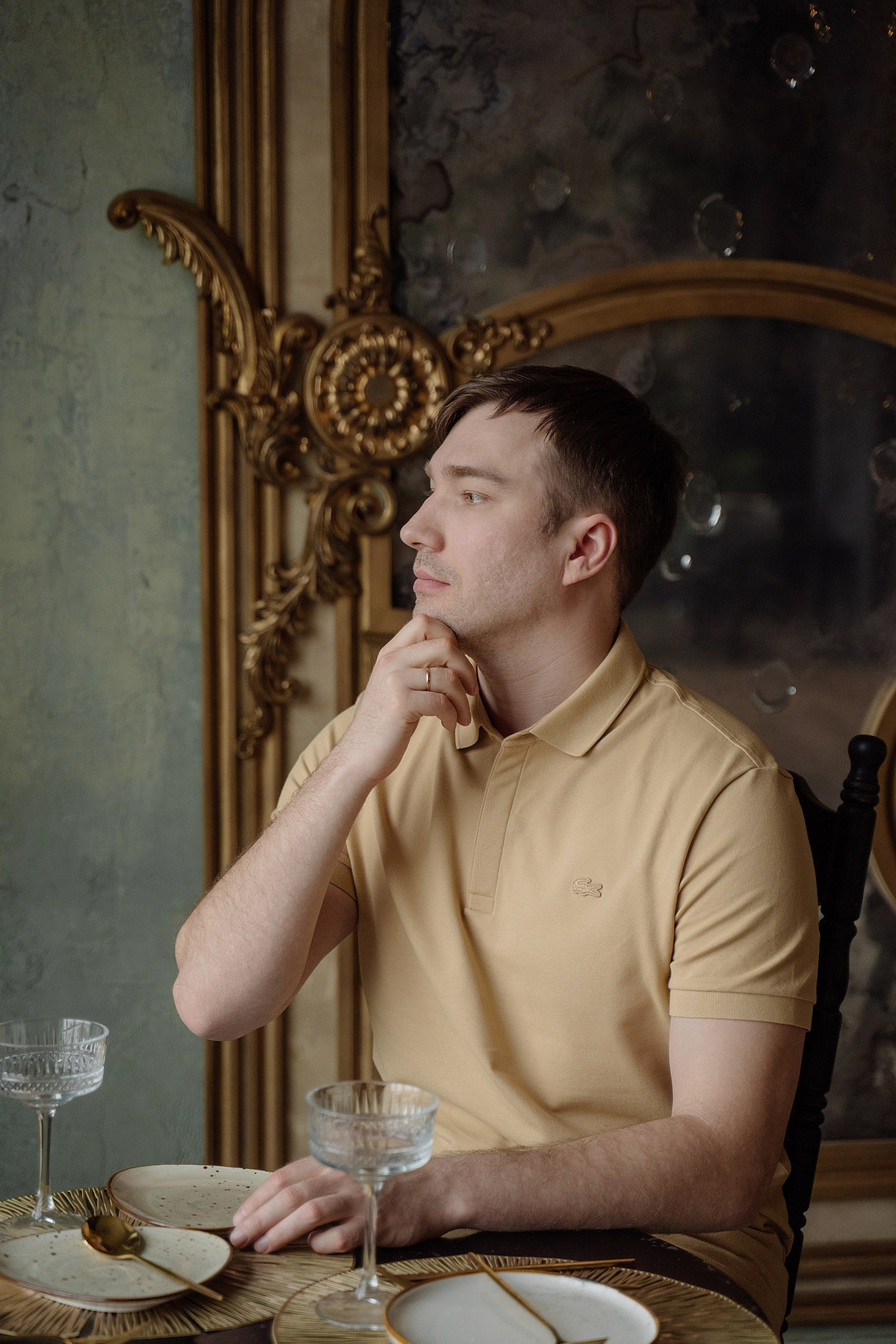 8. Свадебный фотограф