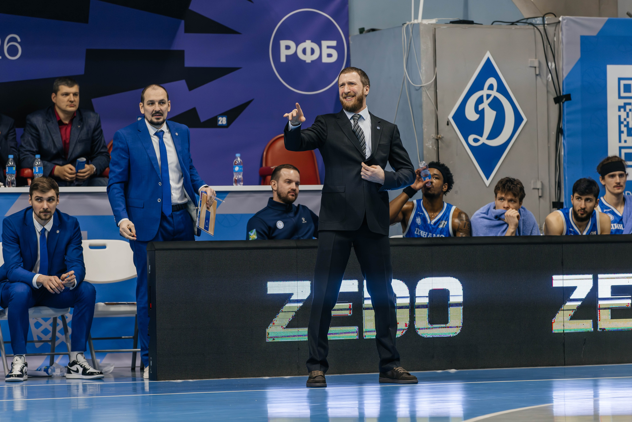 Баскетбол — Динамо. Репортажный и свадебный фотограф во Владивостоке Максим Цой