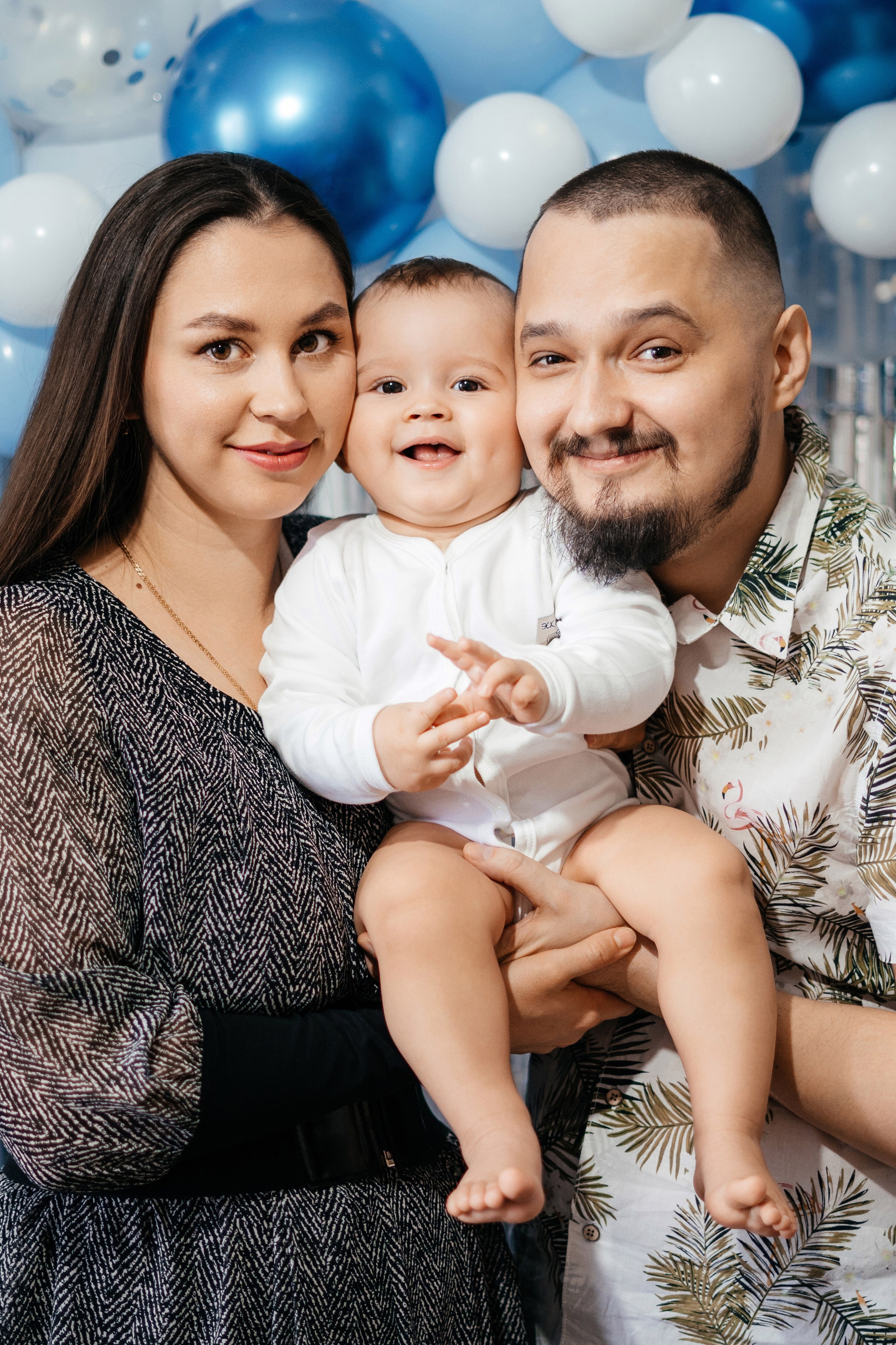 Домашнее годовасие Юры. Главная