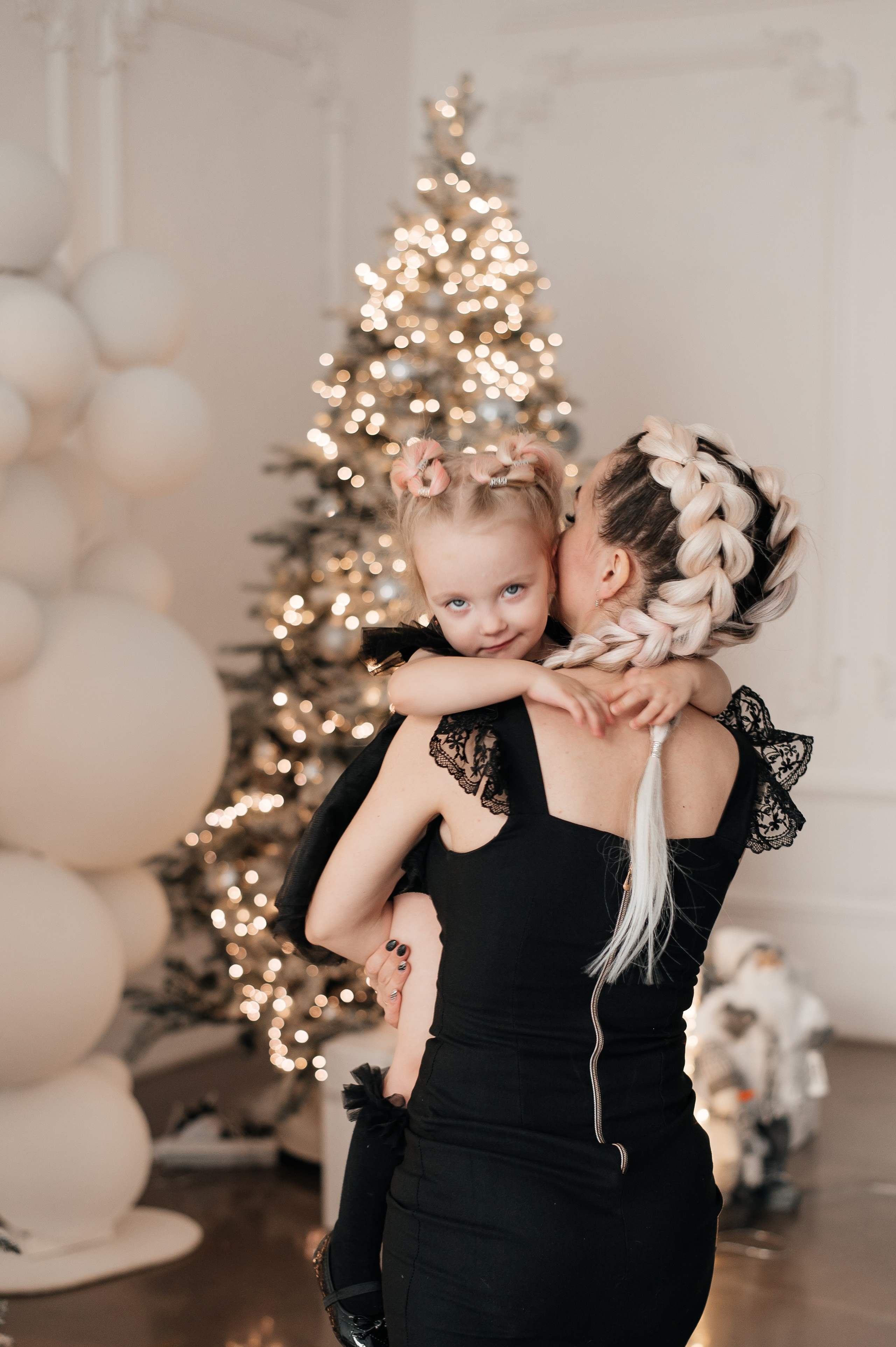 Смотреть в одну сторону. Свадебный и семейный фотограф в Красноярске Виктория Тимонина