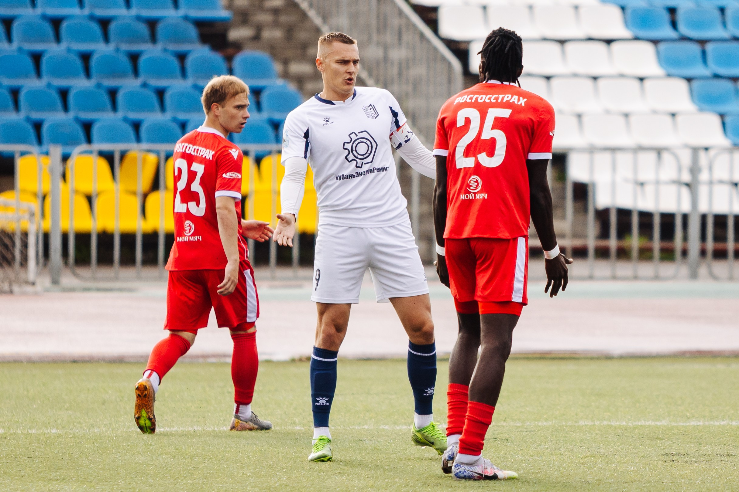 ФК «Металлург-Магнитогорск» — ФК «Металлург» Аша // 21.06.25. Денис Прохоров Фотограф в г. Магнитогорск
