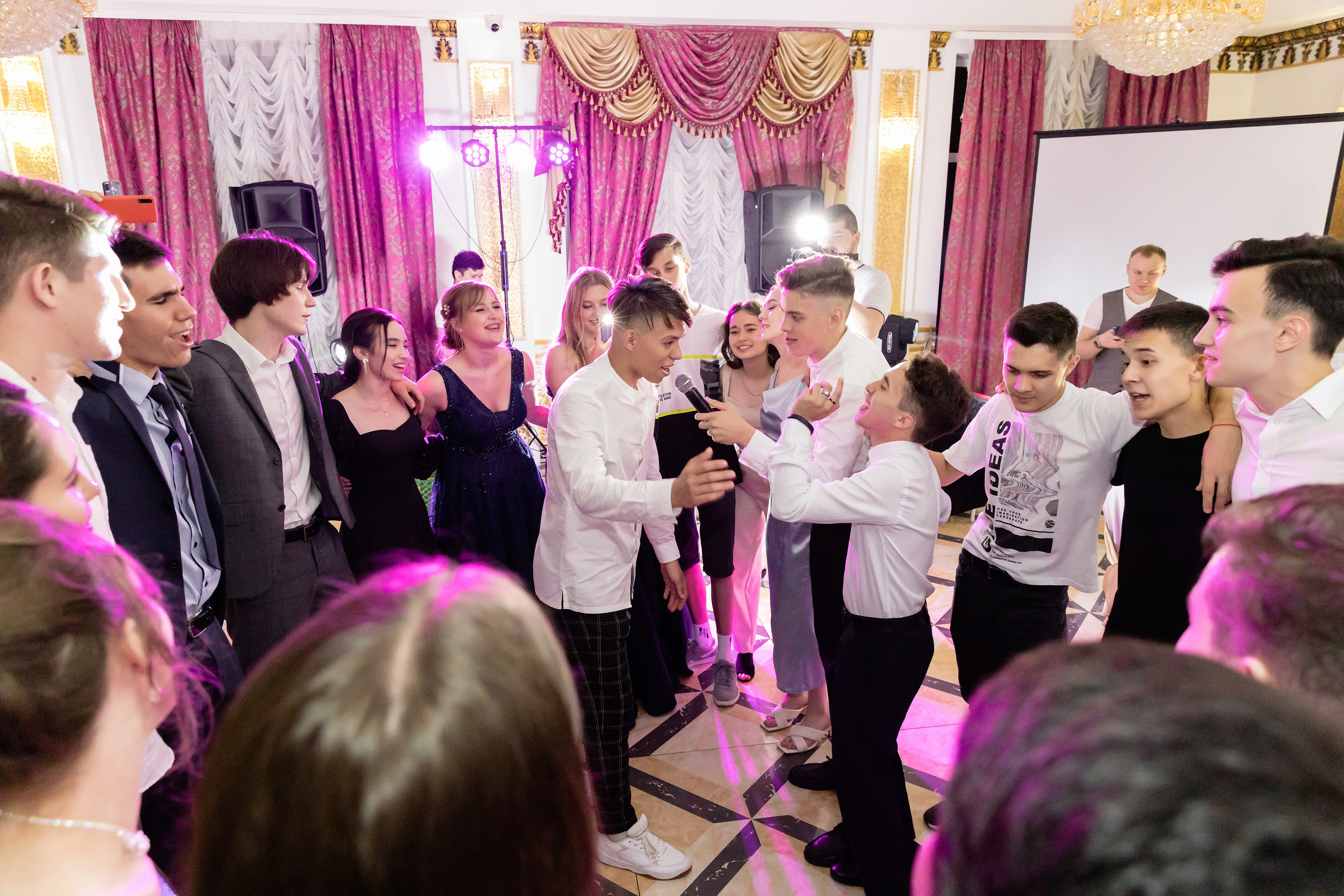 Выпуск 11 класса. Свадебный фотограф в Уфе Лилия Сова