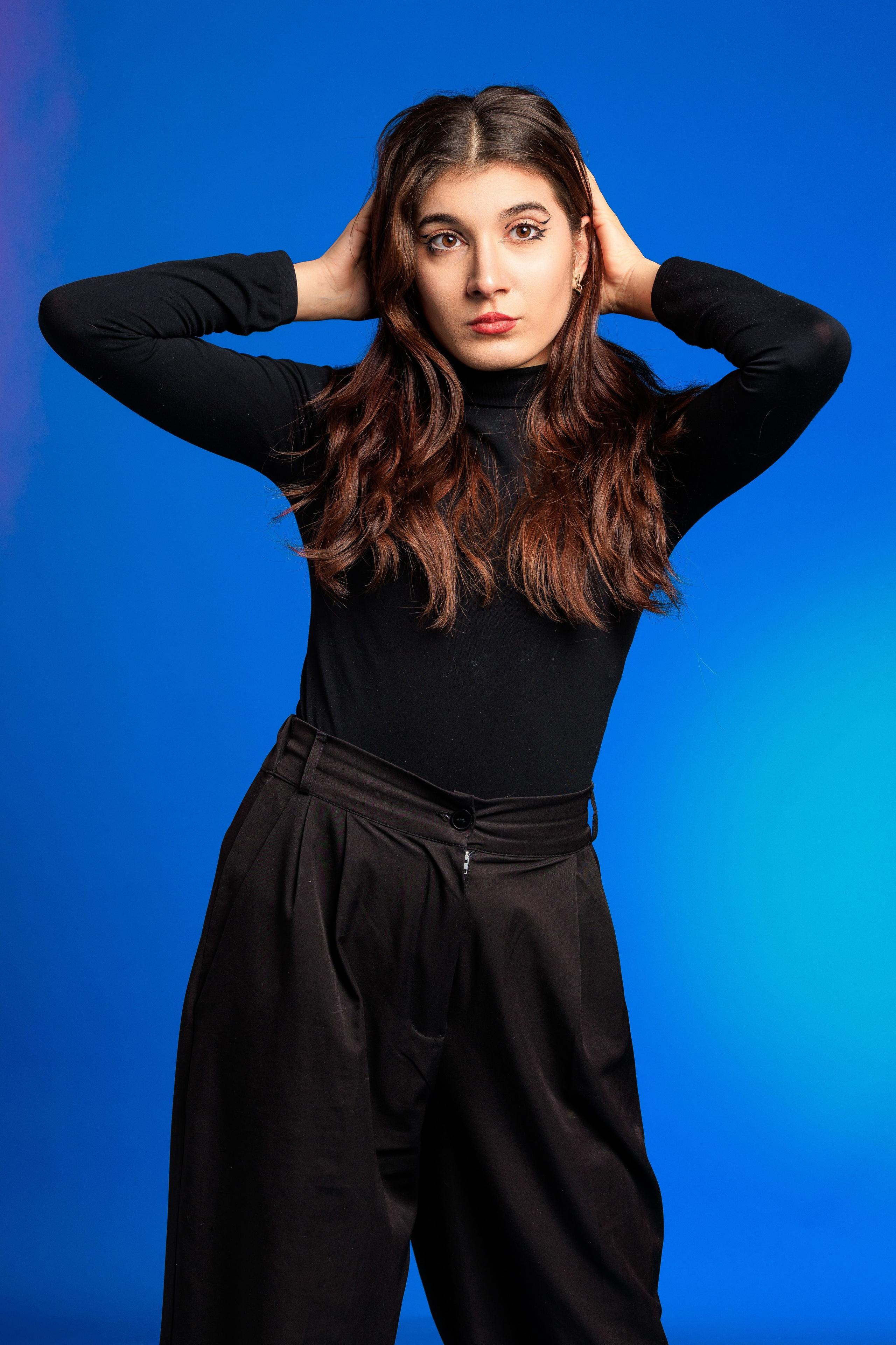 Смотреть фотки в фотостудии. Выпускные альбомы Геленджик, Новороссийск, Краснодар, Туапсе