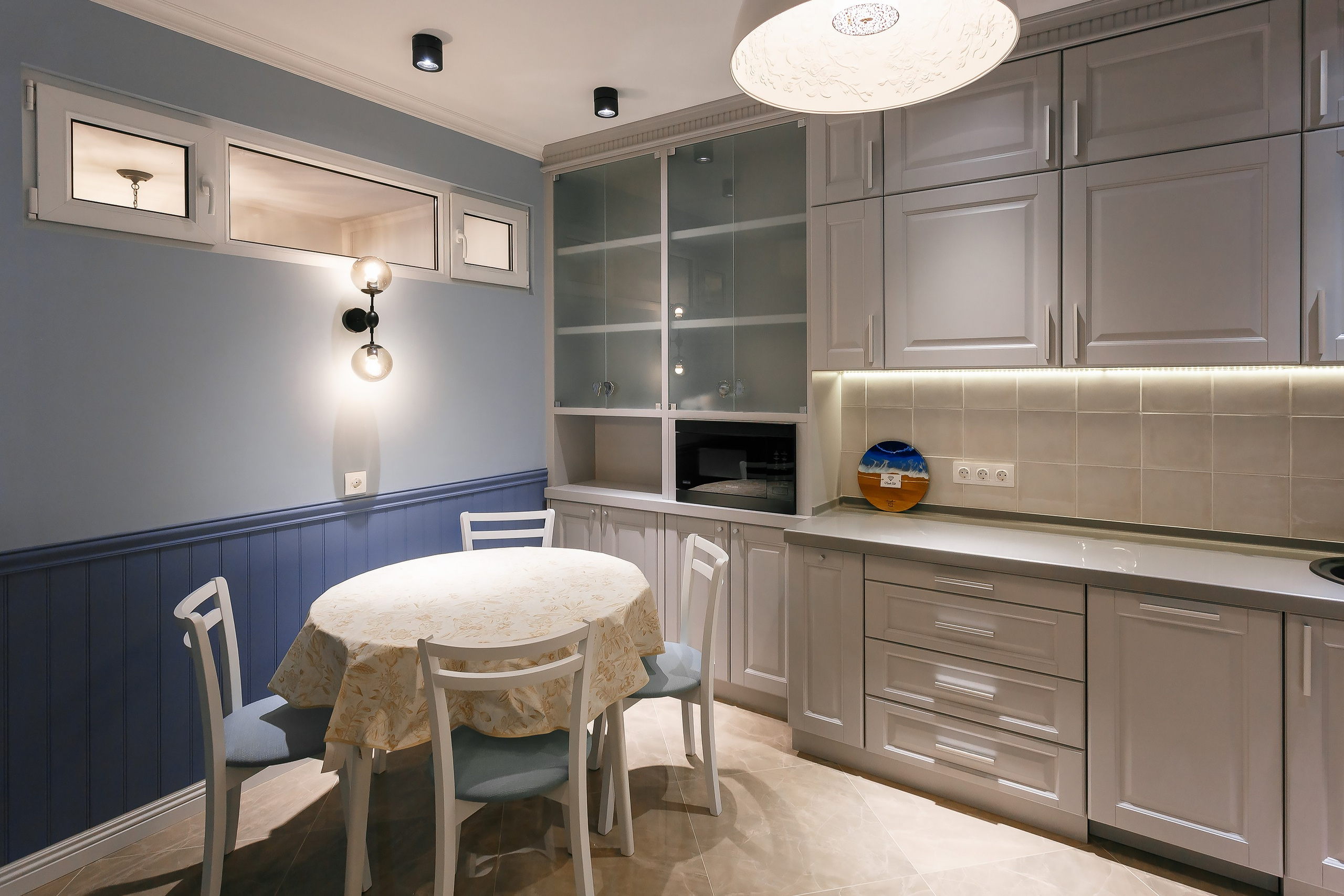 Central interior. Репортажный фотограф в Алмате Чумаков Георгий