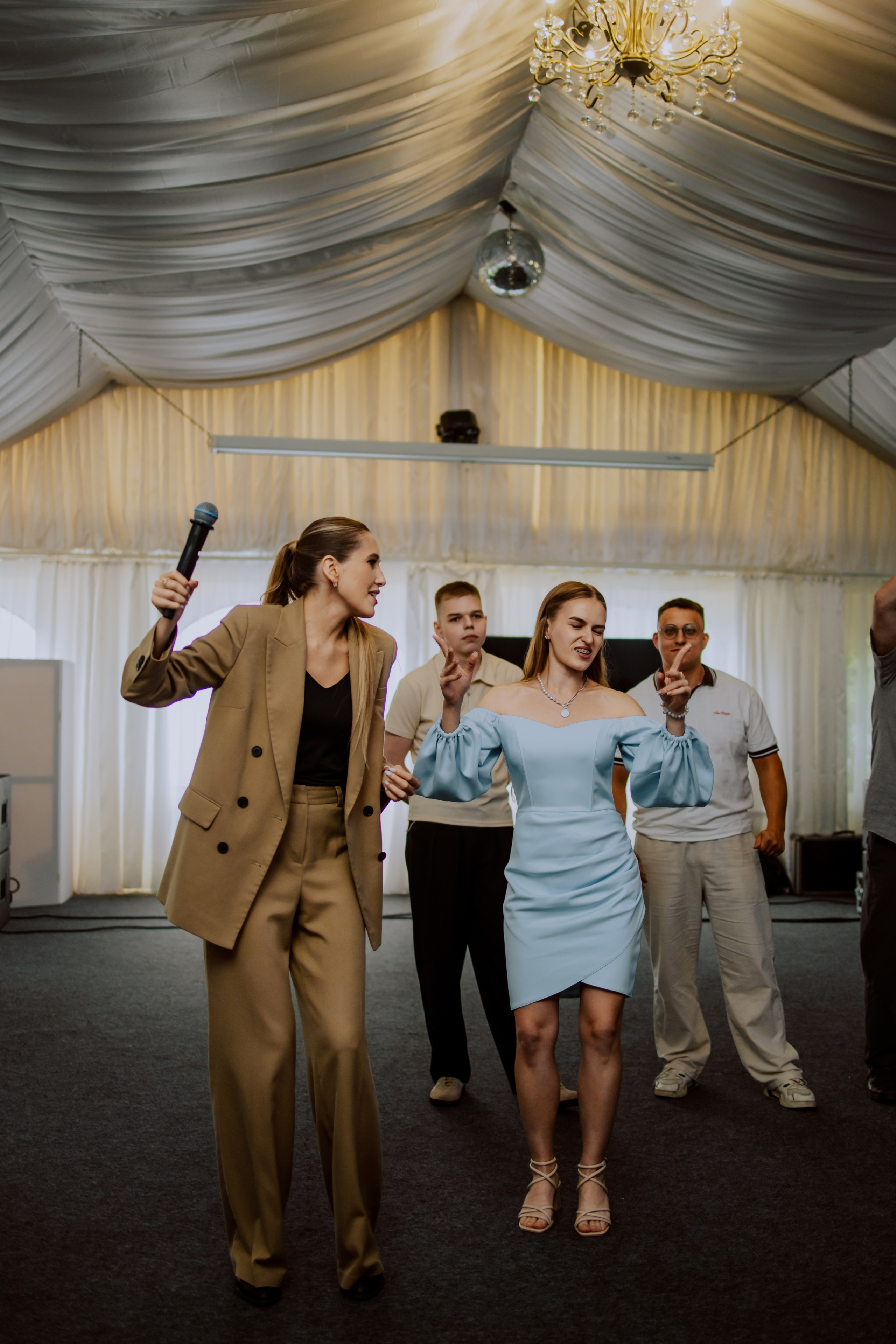 Дмитрий и Ульяна. Фотограф, который снимает любовь в Санкт-Петербурге и Череповце