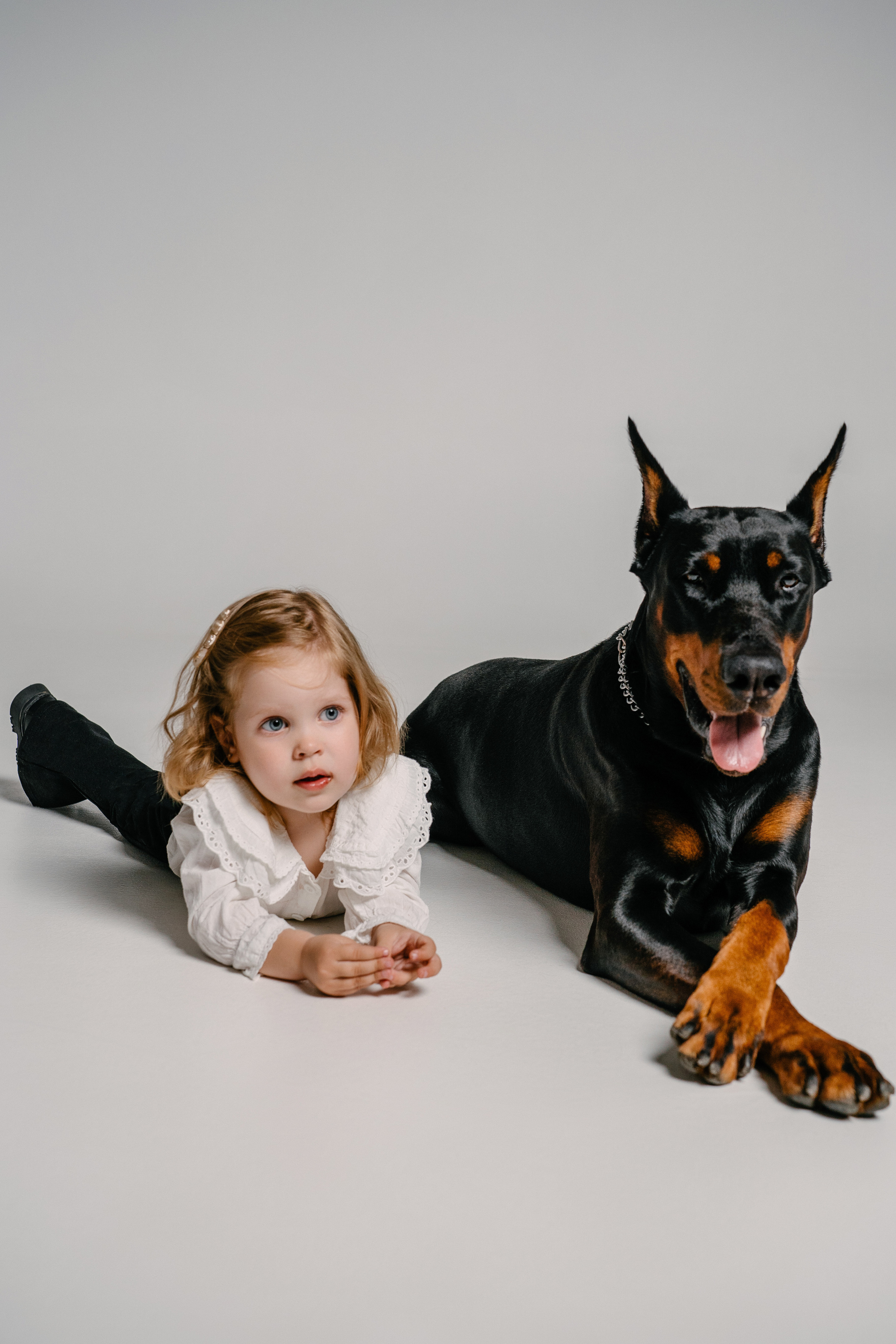 Малышка Эмилия и Доберман Кай. Свадебный и семейный фотограф в Воронеже Анастасия Бойко