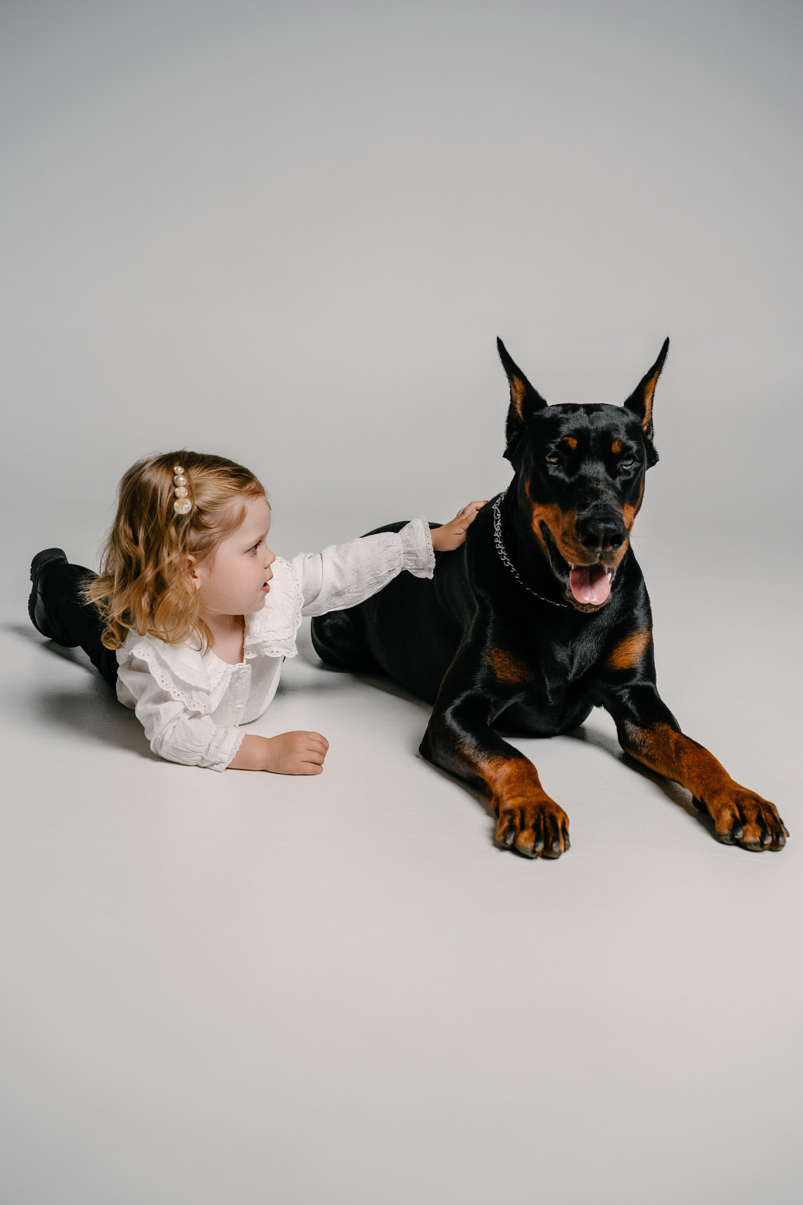 Малышка Эмилия и Доберман Кай. Свадебный и семейный фотограф в Воронеже Анастасия Бойко
