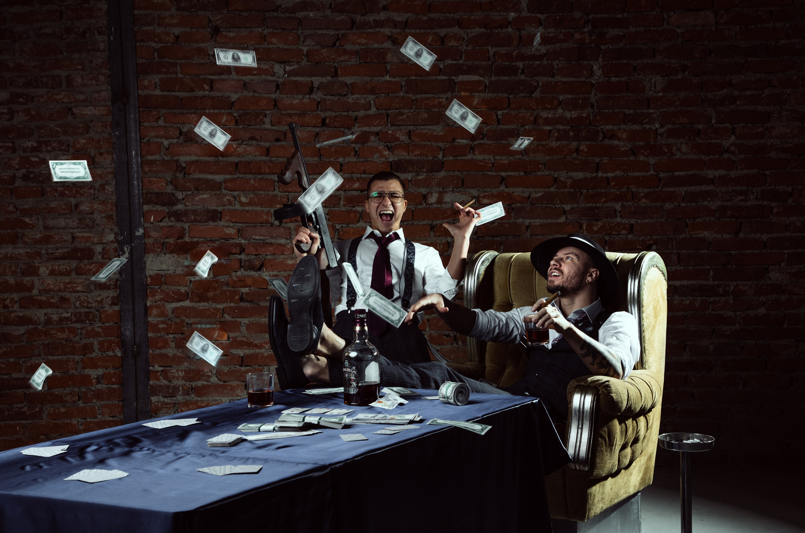 Весёлые роджеры. Главная