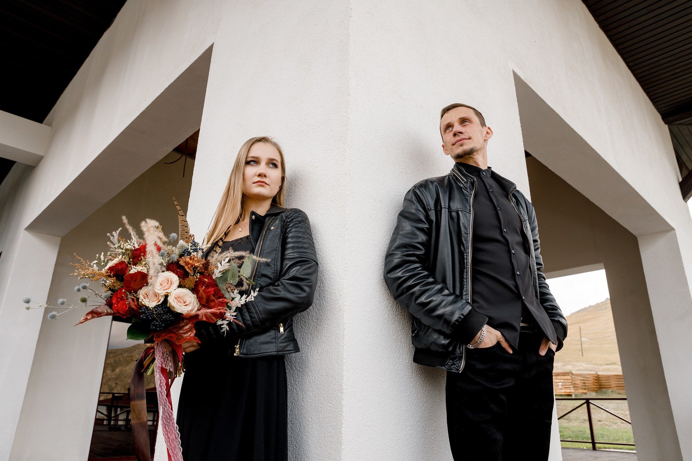 Полина и Женя. Лес, кожанки и 2 дня кайфа. Свадебный фотограф в Иркутске Сапаров Александр