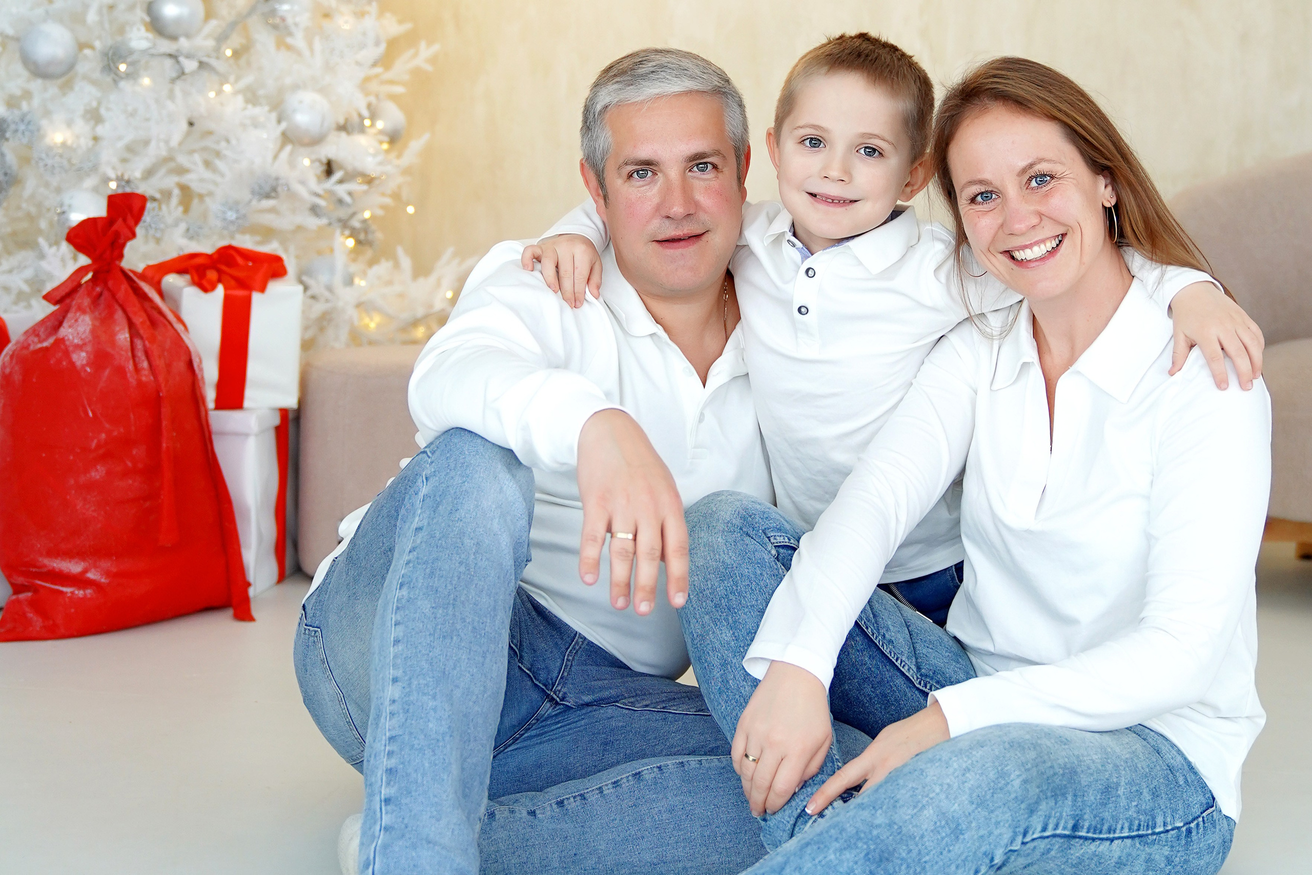 Семейная фотосессия в студии ZOOM (Сосенки). Семейный и детский фотограф в Москве Екатерина Офицерова