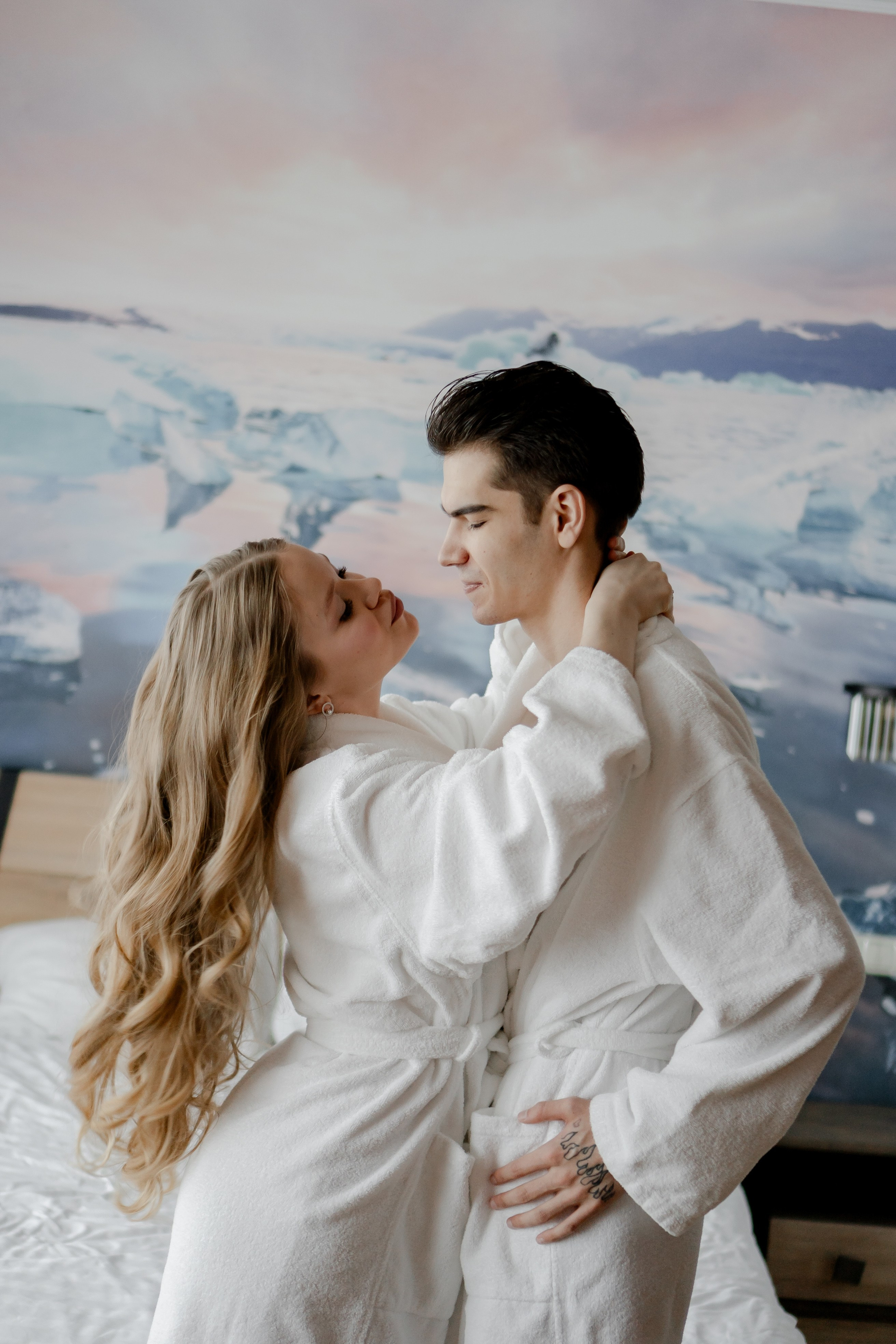 УТРО ЖЕНИХА И НЕВЕСТЫ (СНЯТО В СИБИРЕ В НИЖНЕВАРТОВСКЕ). Профессиональный фотограф, Санкт-Петербург — Виктория Богомолова