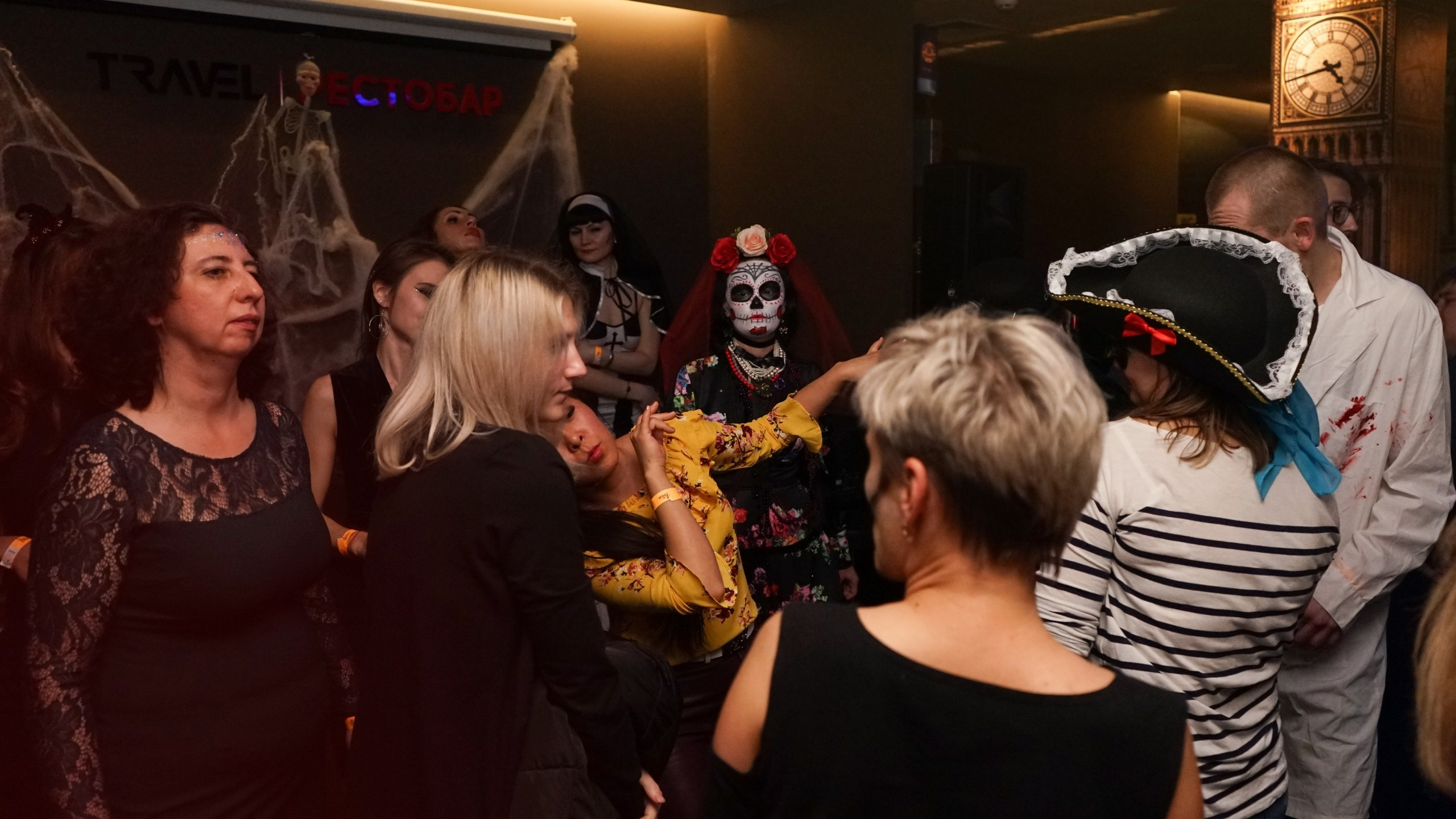 Патихардия. Клубная вечеринка | 31.10.20. Галерея Фантим