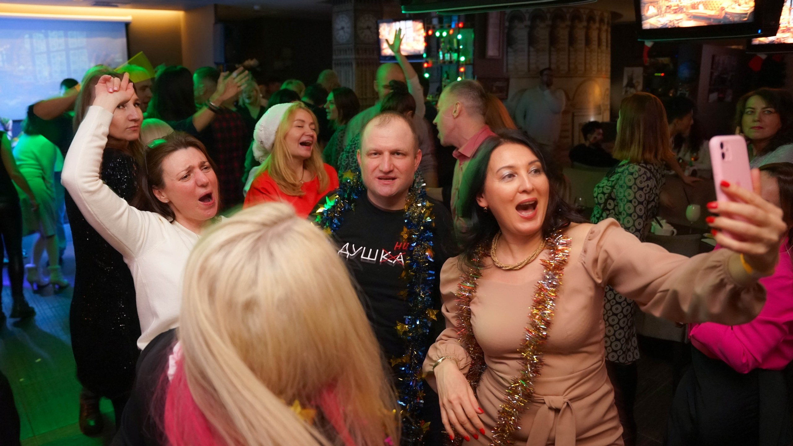 Новогодний корпоратив. Клубная вечеринка 23.12.23. Галерея Фантим