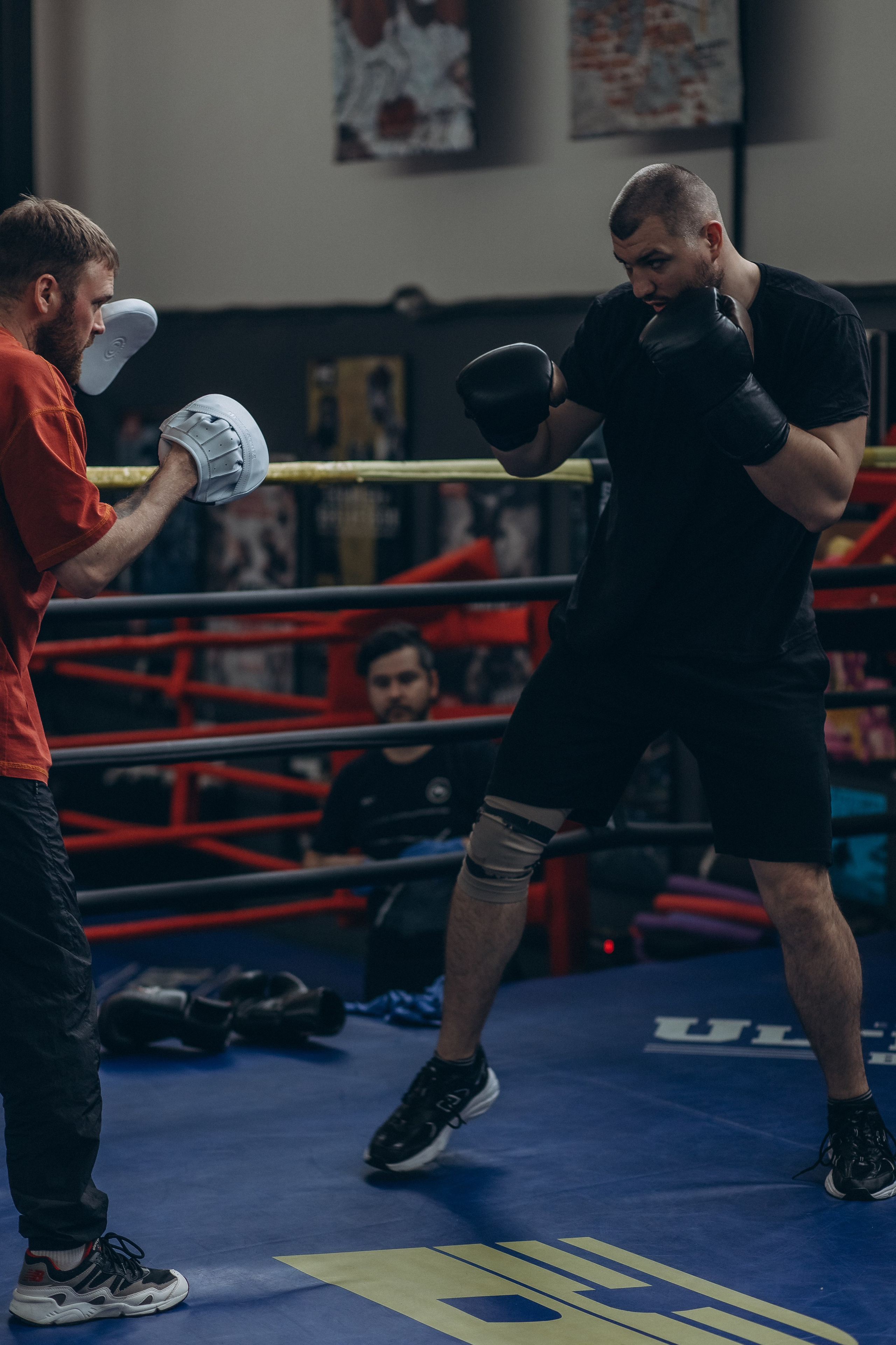 «Bupas gym» Москва 2024. Тренировка в боксерском клубе. Фотограф Алина Ионычева в Новосибирске
