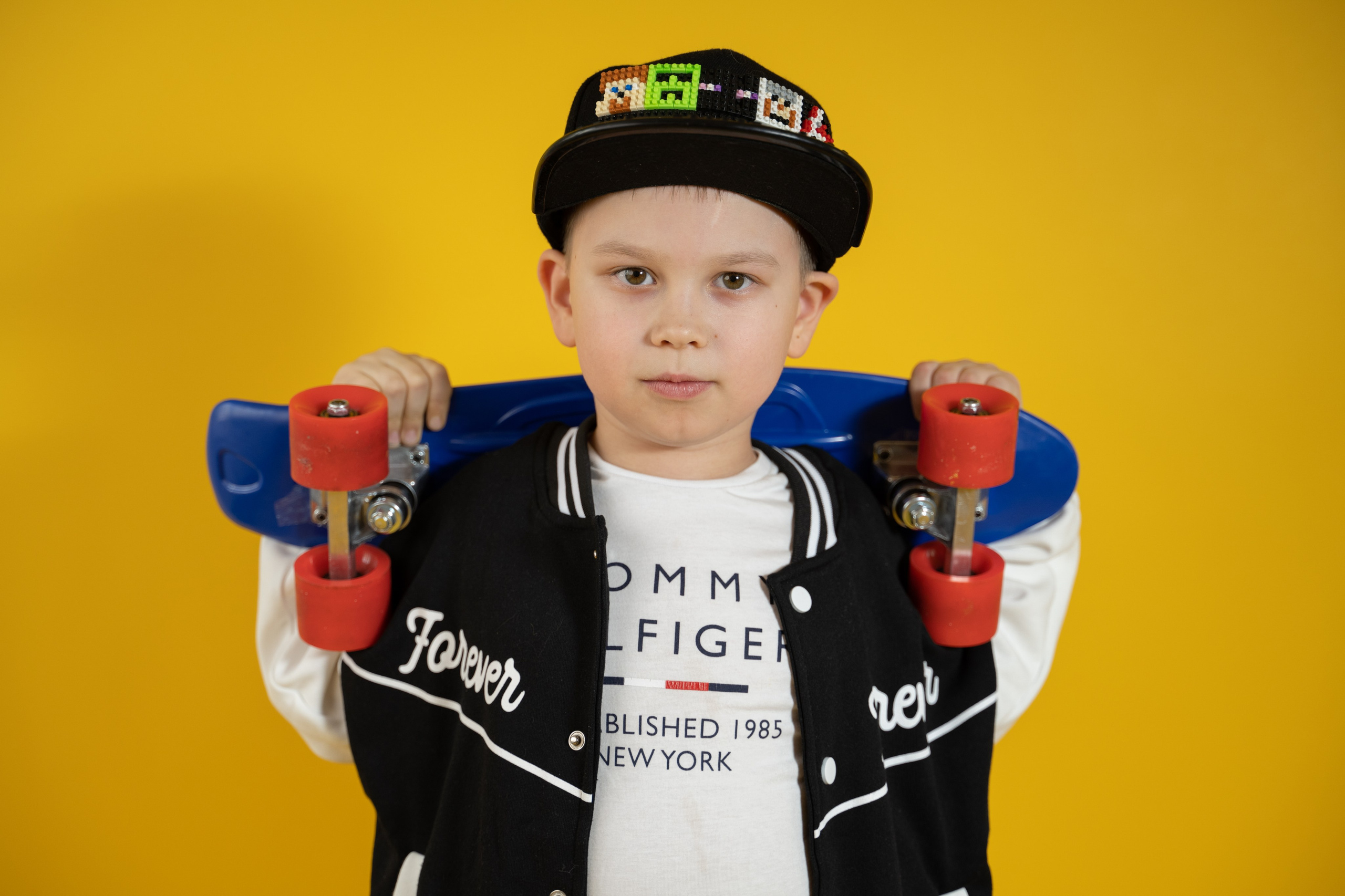 Портреты учеников в Екатеринбурге | Школьные фотосъемки от 1200 руб. Фотограф в Екатеринбурге | Портреты, семейные съемки, лайфстайл