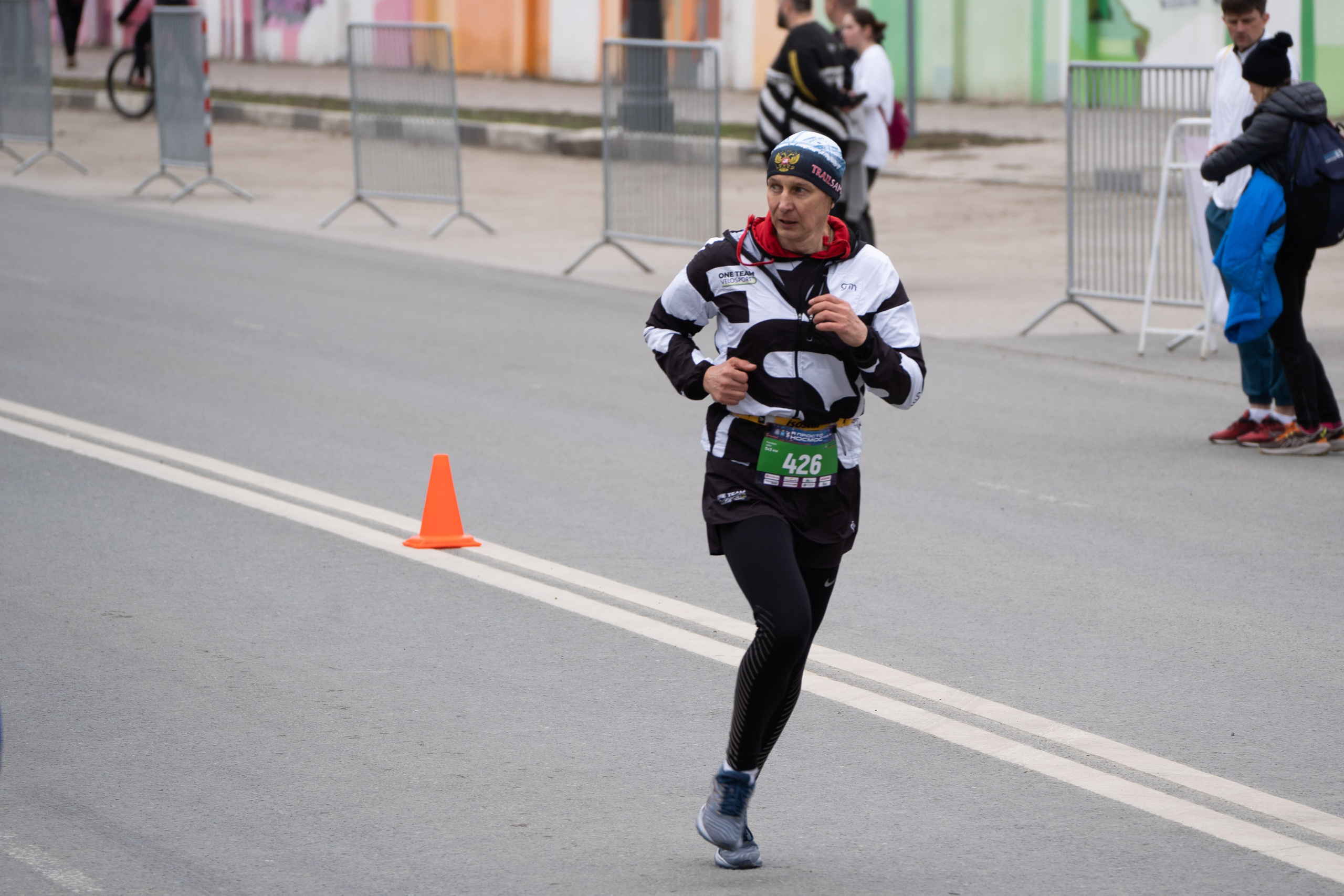 Самарский Космический Полумарафон 2024. Фотограф в Самаре Иван Булатов