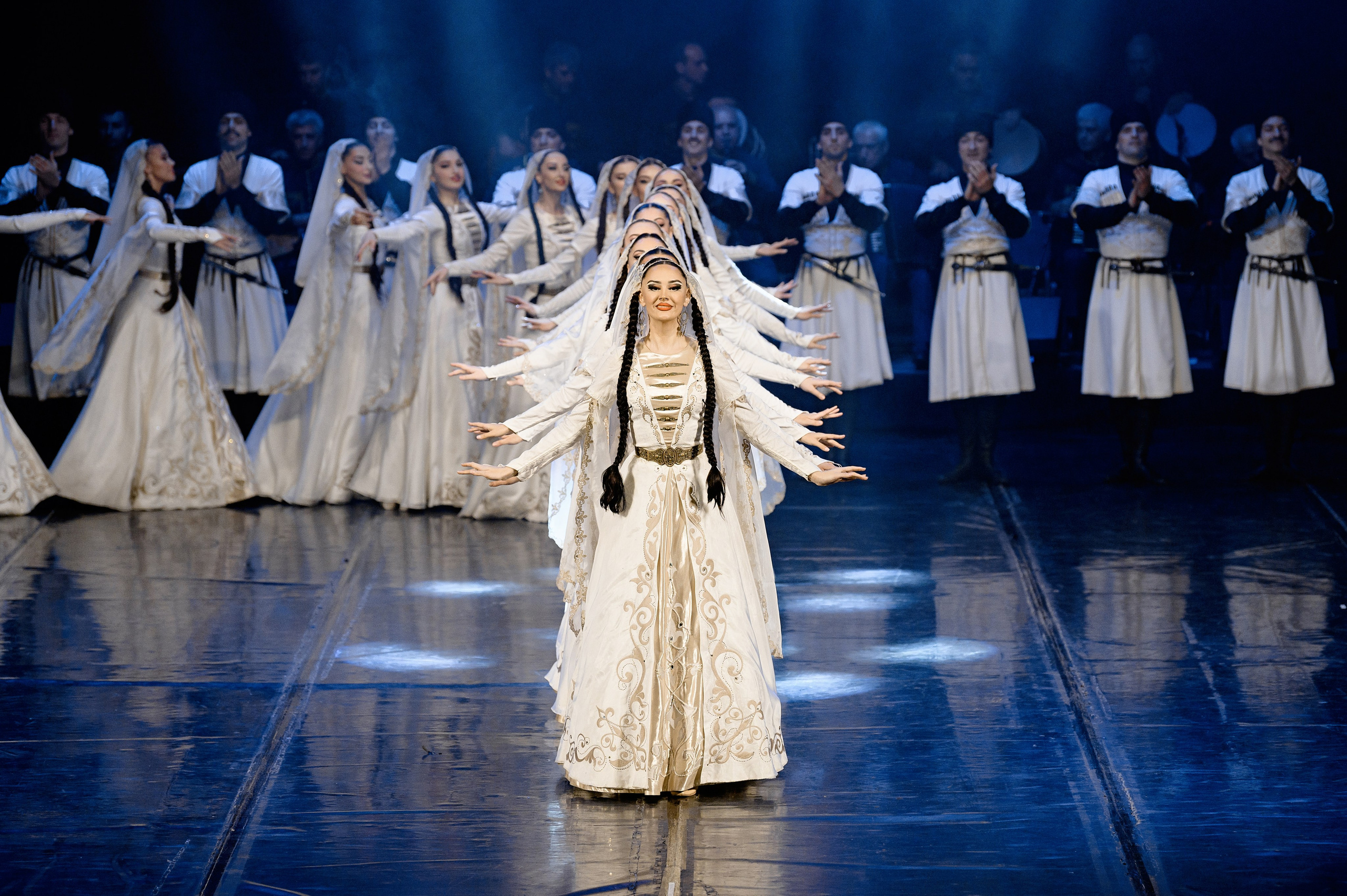 Ансамбль «Лезгинка» концерт в Махачкале. РЕПОРТАЖНЫЙ И БИЗНЕС ФОТОГРАФ В МОСКВЕ, ЕГОР НИКОЛАЕВ