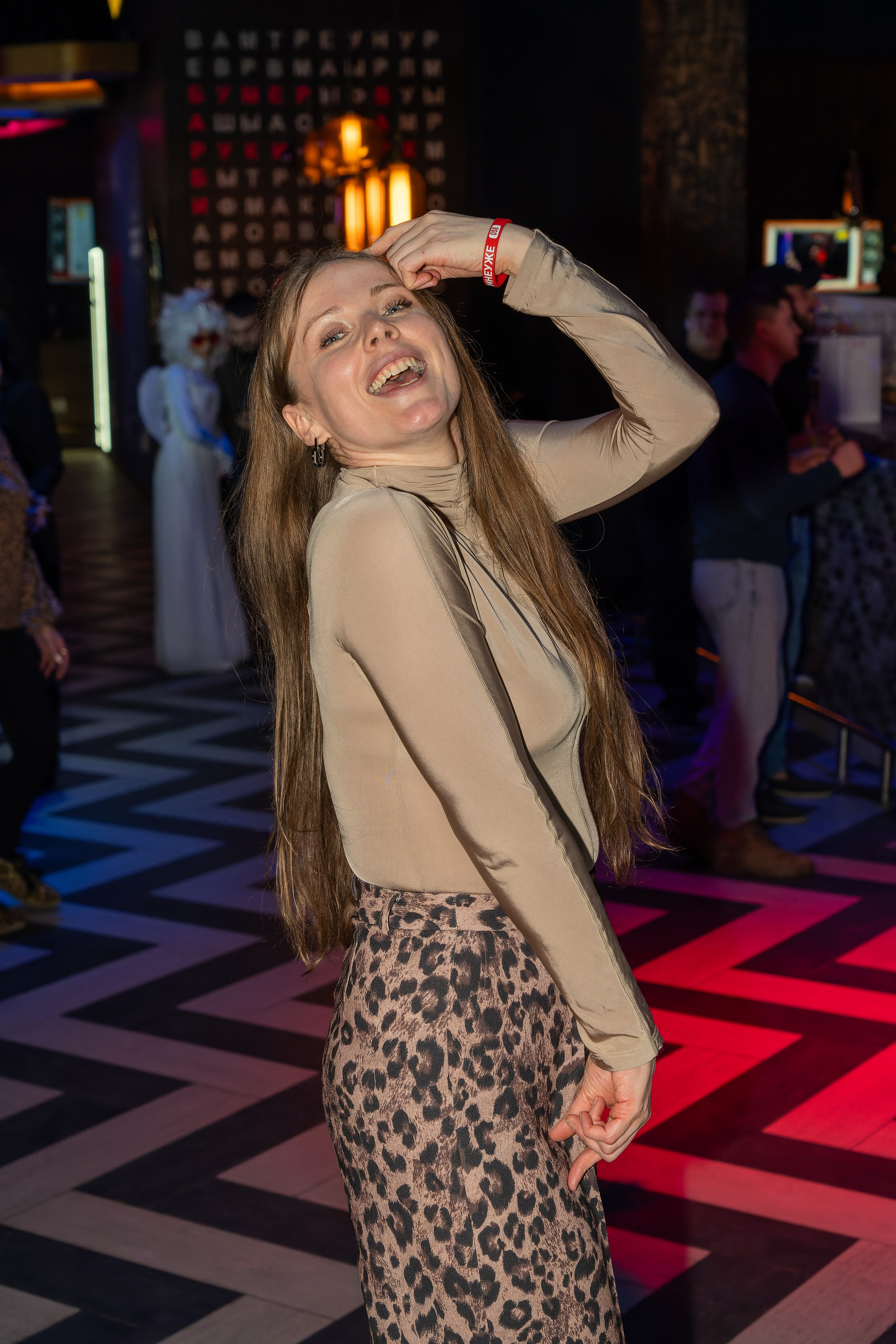 Съёмка мероприятия в баре Руки вверх. «Студия DRONAVT`s» — видеосъёмка и фотография г. Москва