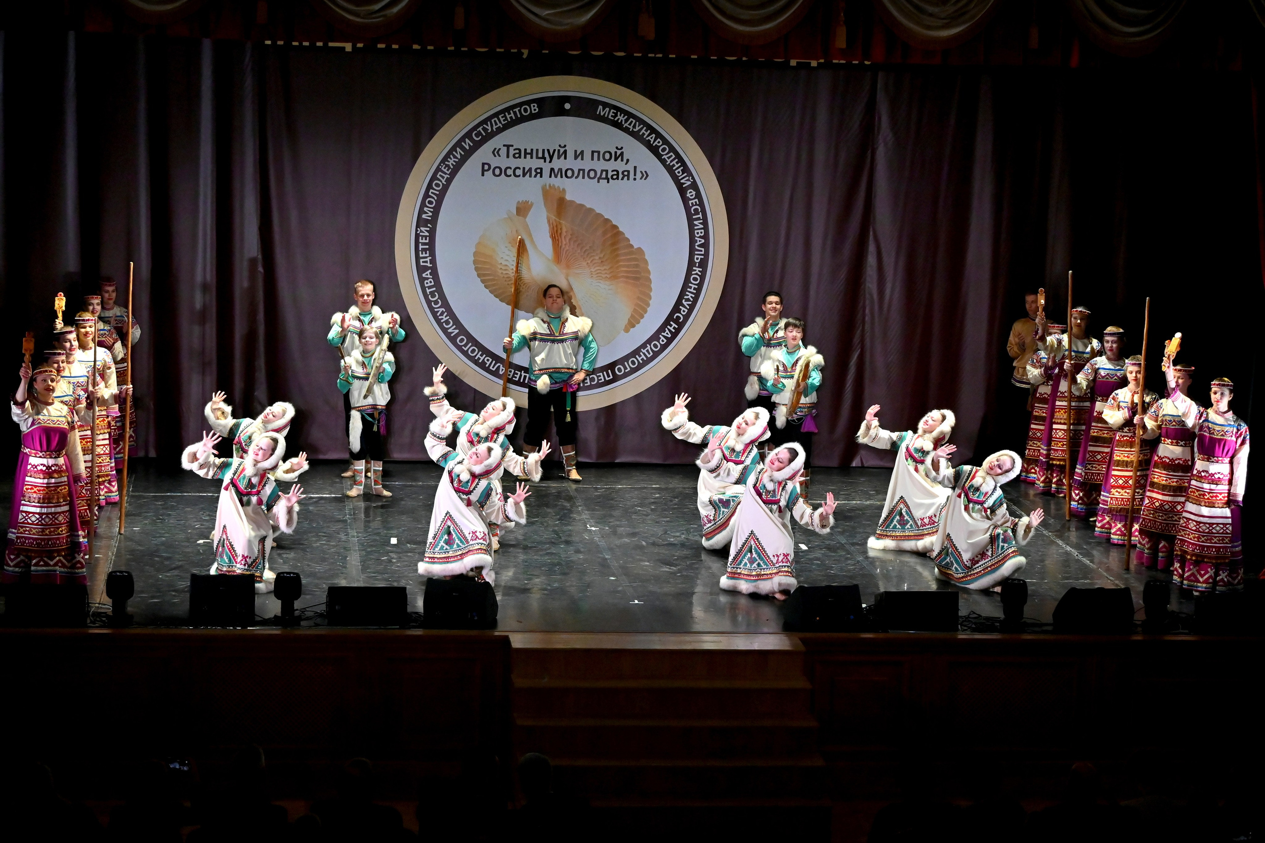 Гала-концерт. Танцуй и пой, Россия Молодая! 22.04.2024. Профессиональный фотограф в Москве Алёна Котова